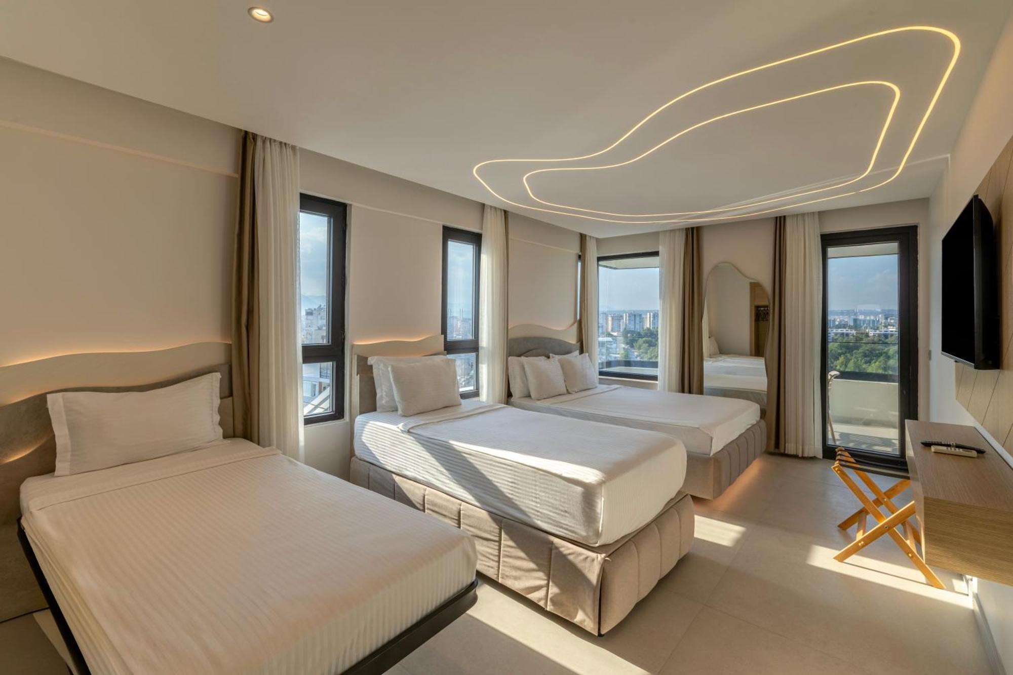Triple Room City View