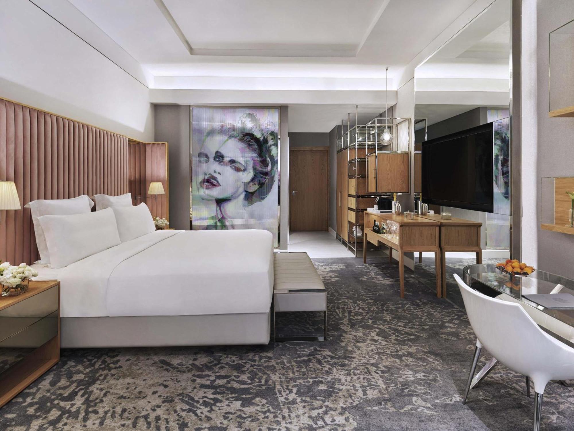 Signature Duo Beds Balcony