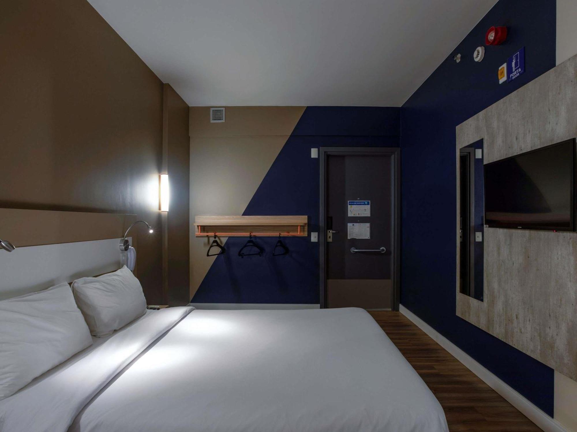 Standard Room Disability Access