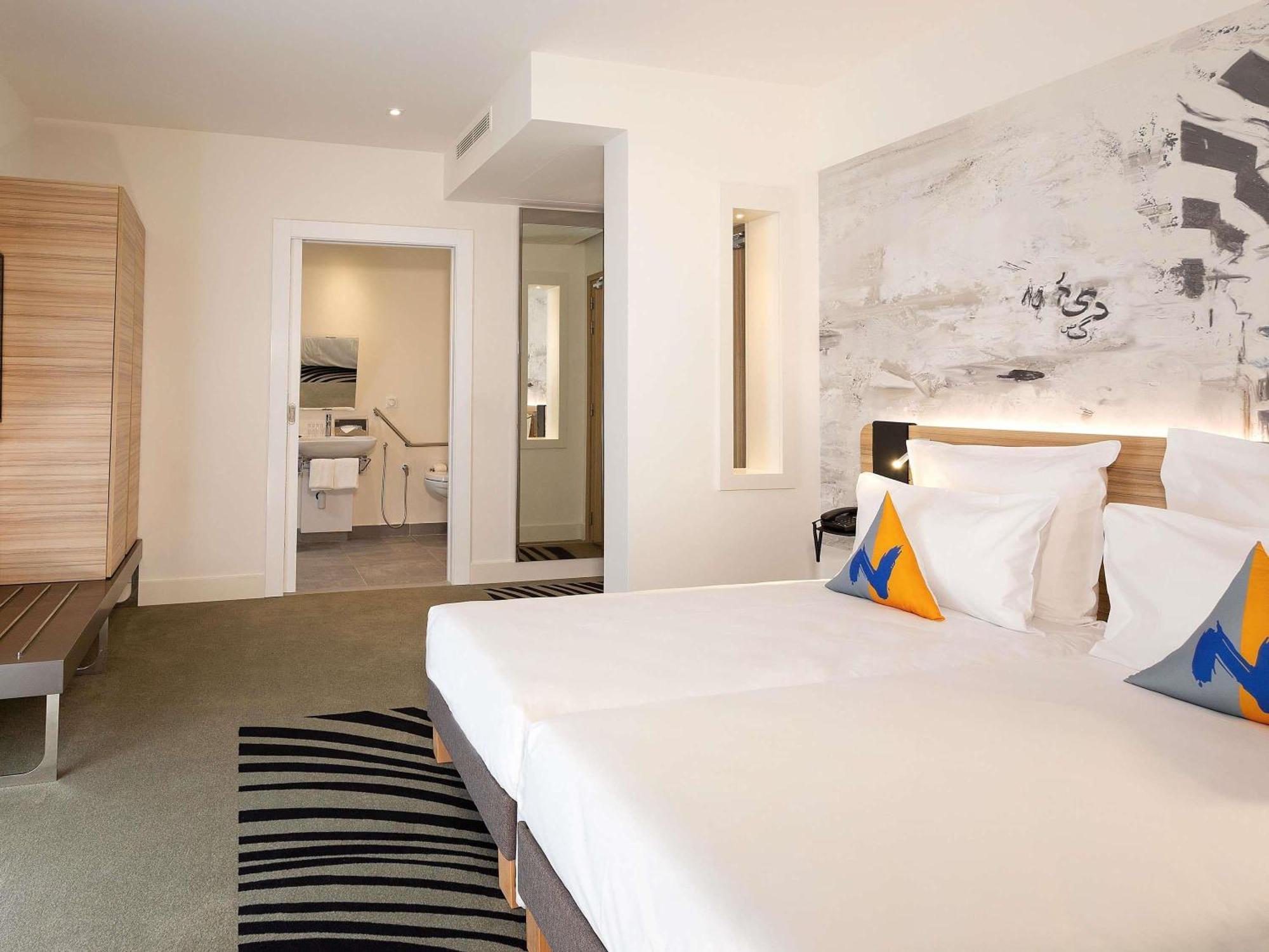 Classic Twin Room
