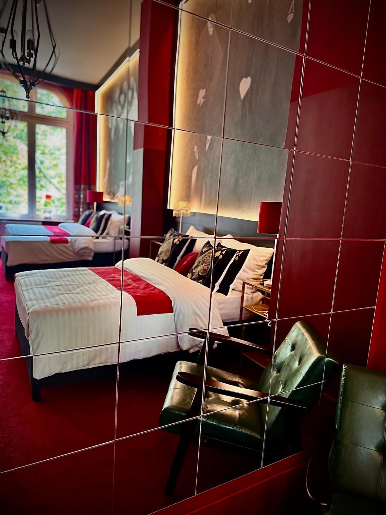 Casino Quadruple Room