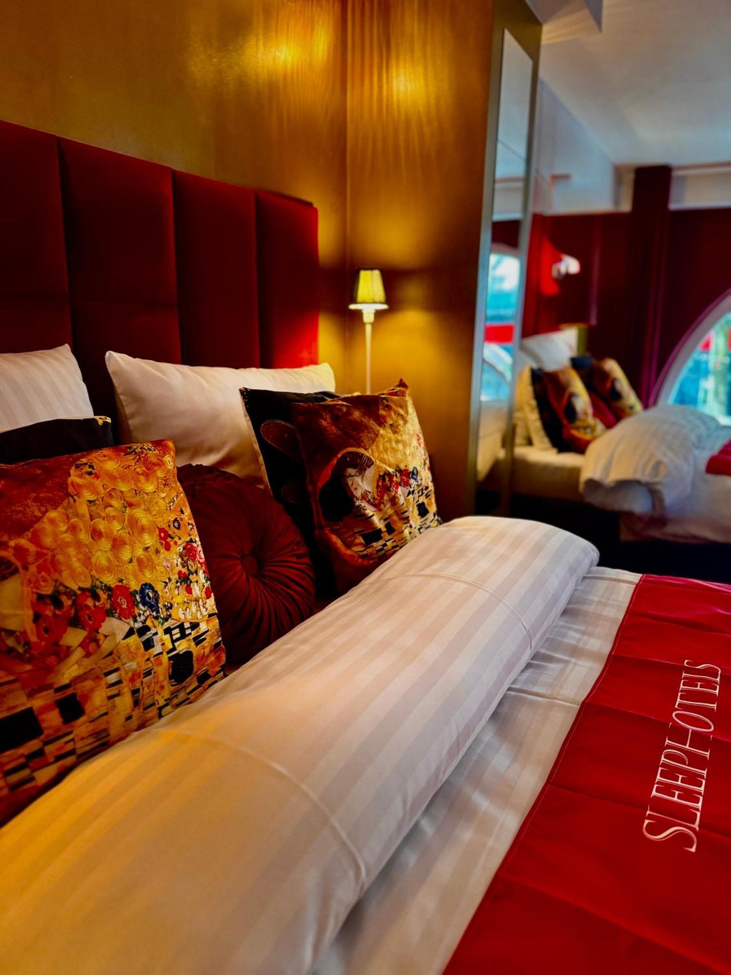 Casino Quadruple Room