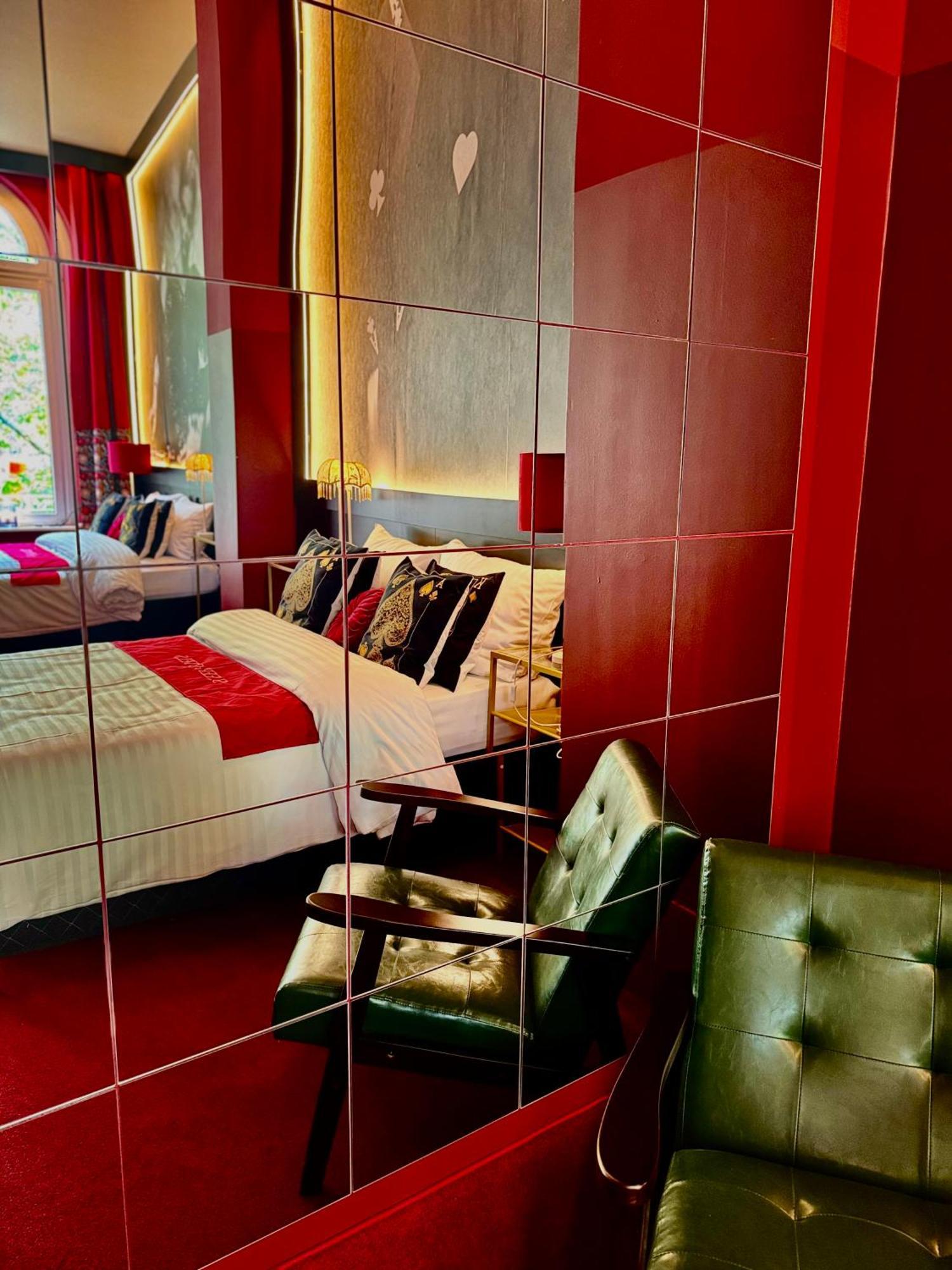 Casino Quadruple Room