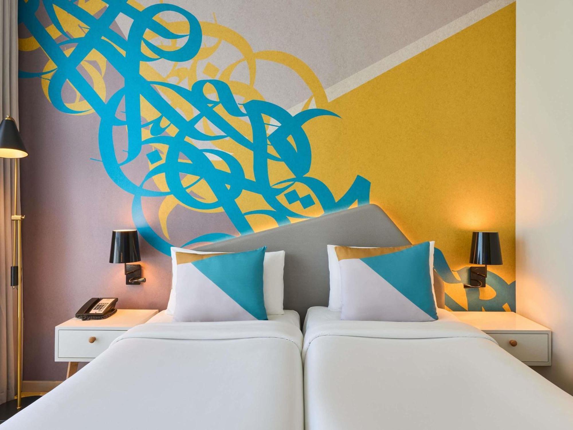 Standard Twin Room