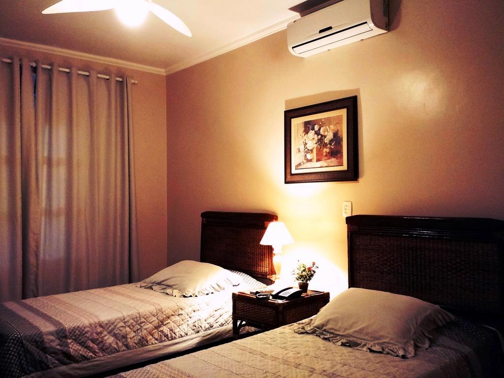 Twin Room,182563887:JPEG