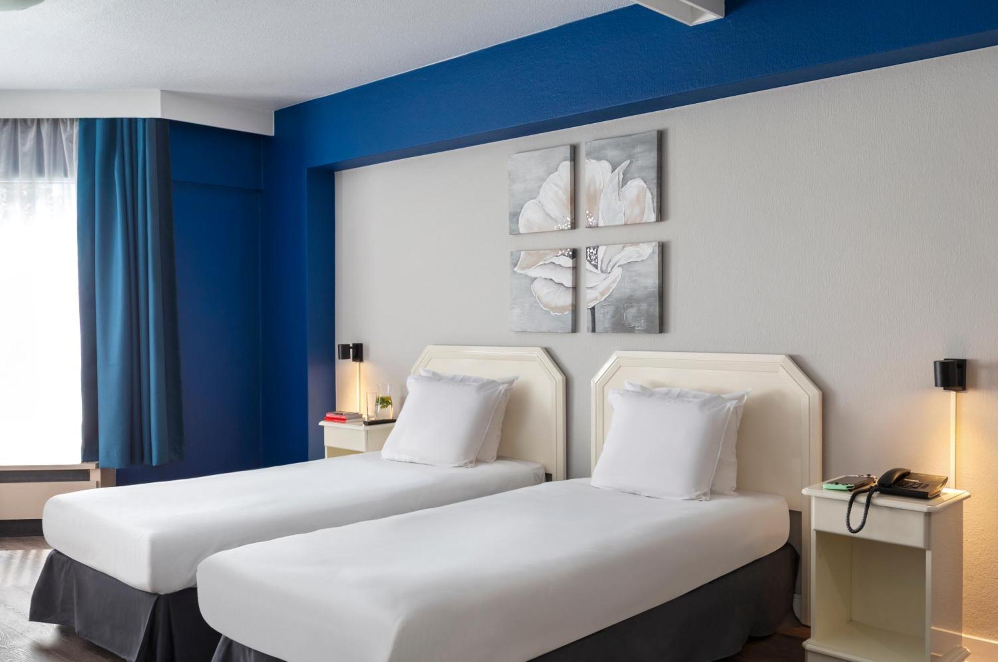 Chambre Lits Jumeaux pour Personnes à Mobilité Réduite