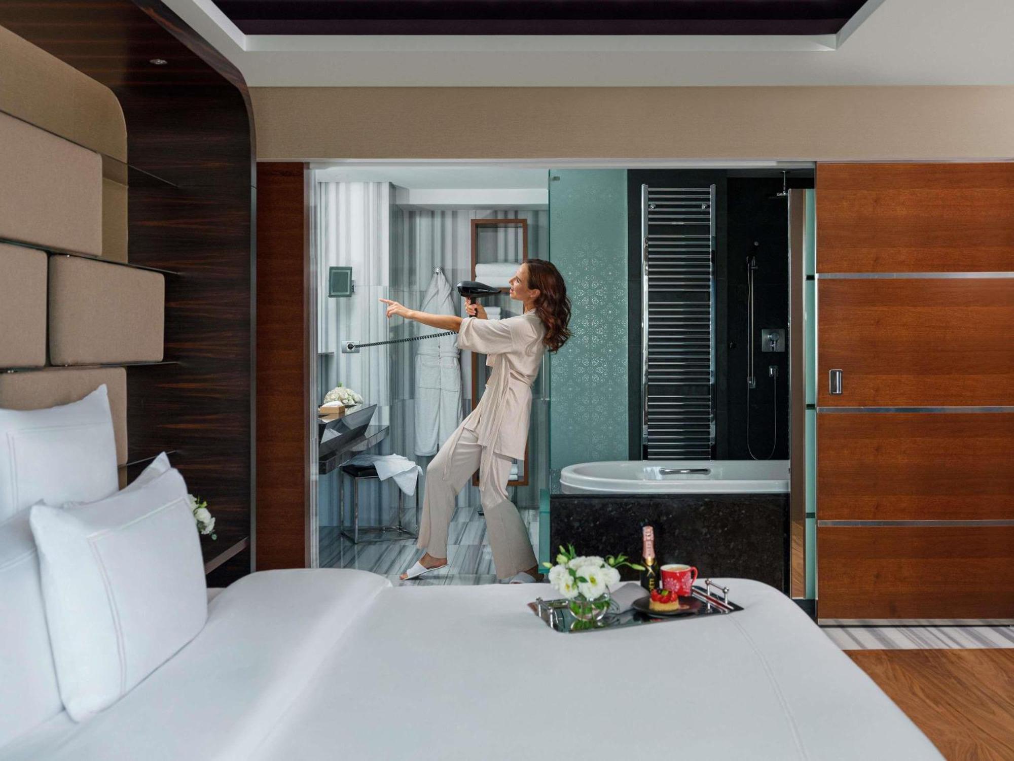 One Bedroom Residence Park Studio