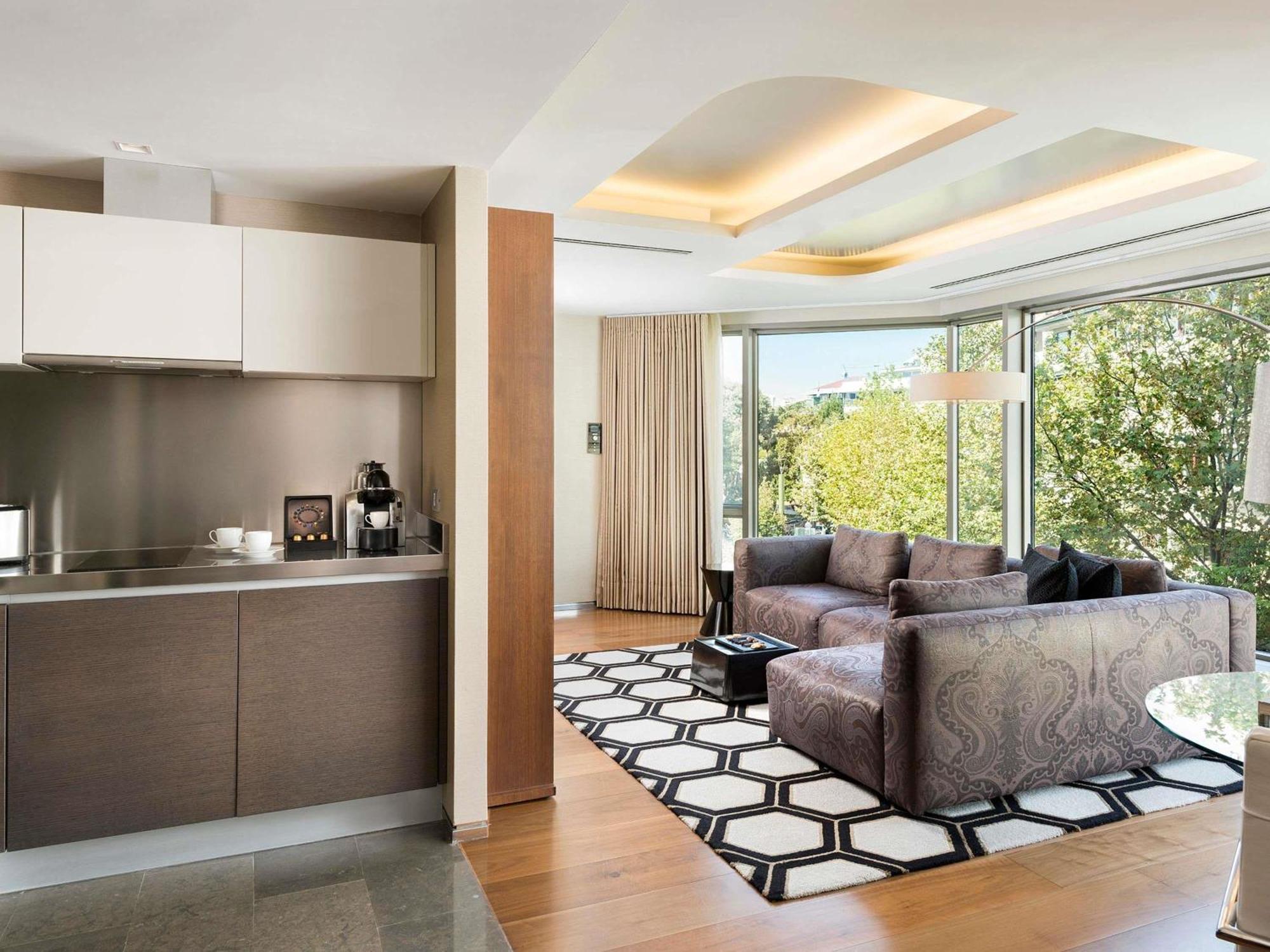 One Bedroom Residence Park Studio