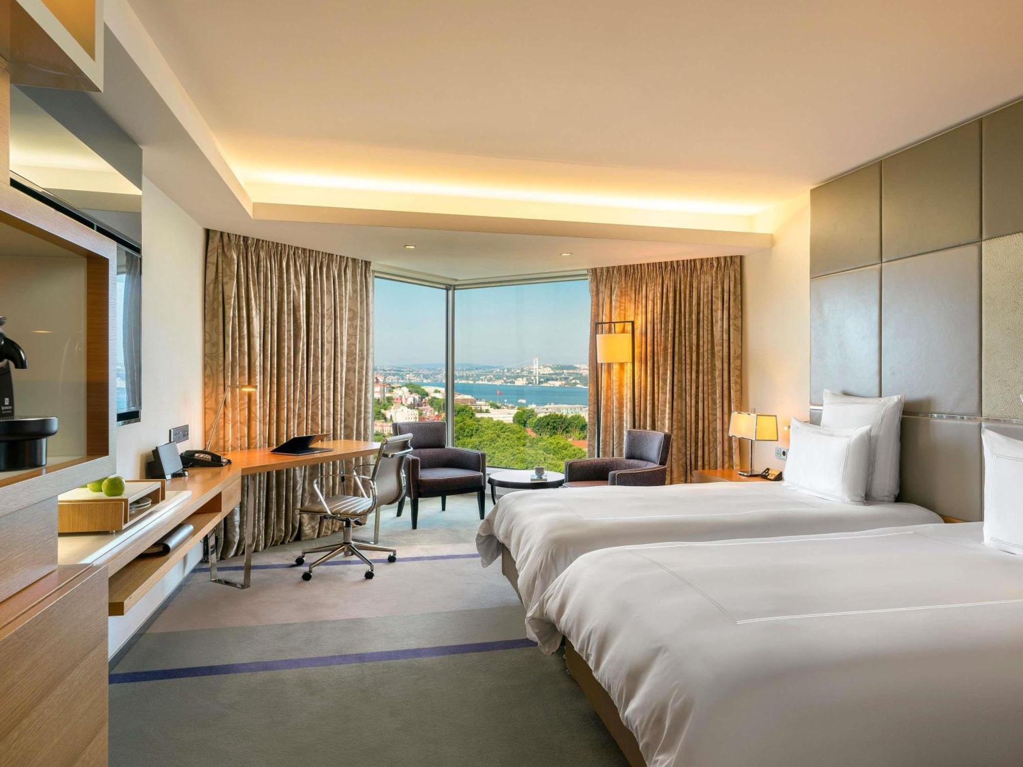 Executive Superior Twin Room