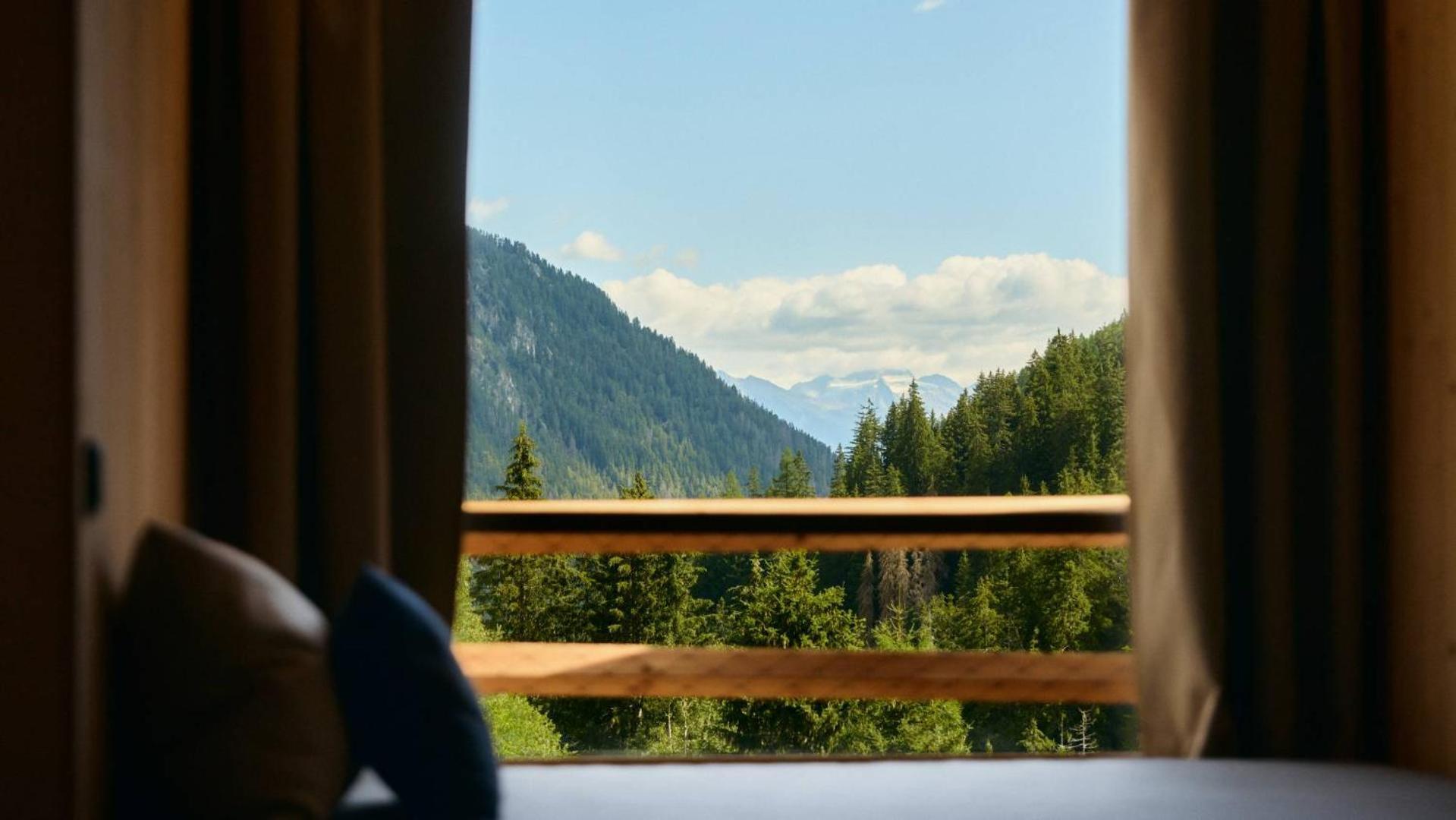 Studio Balcony