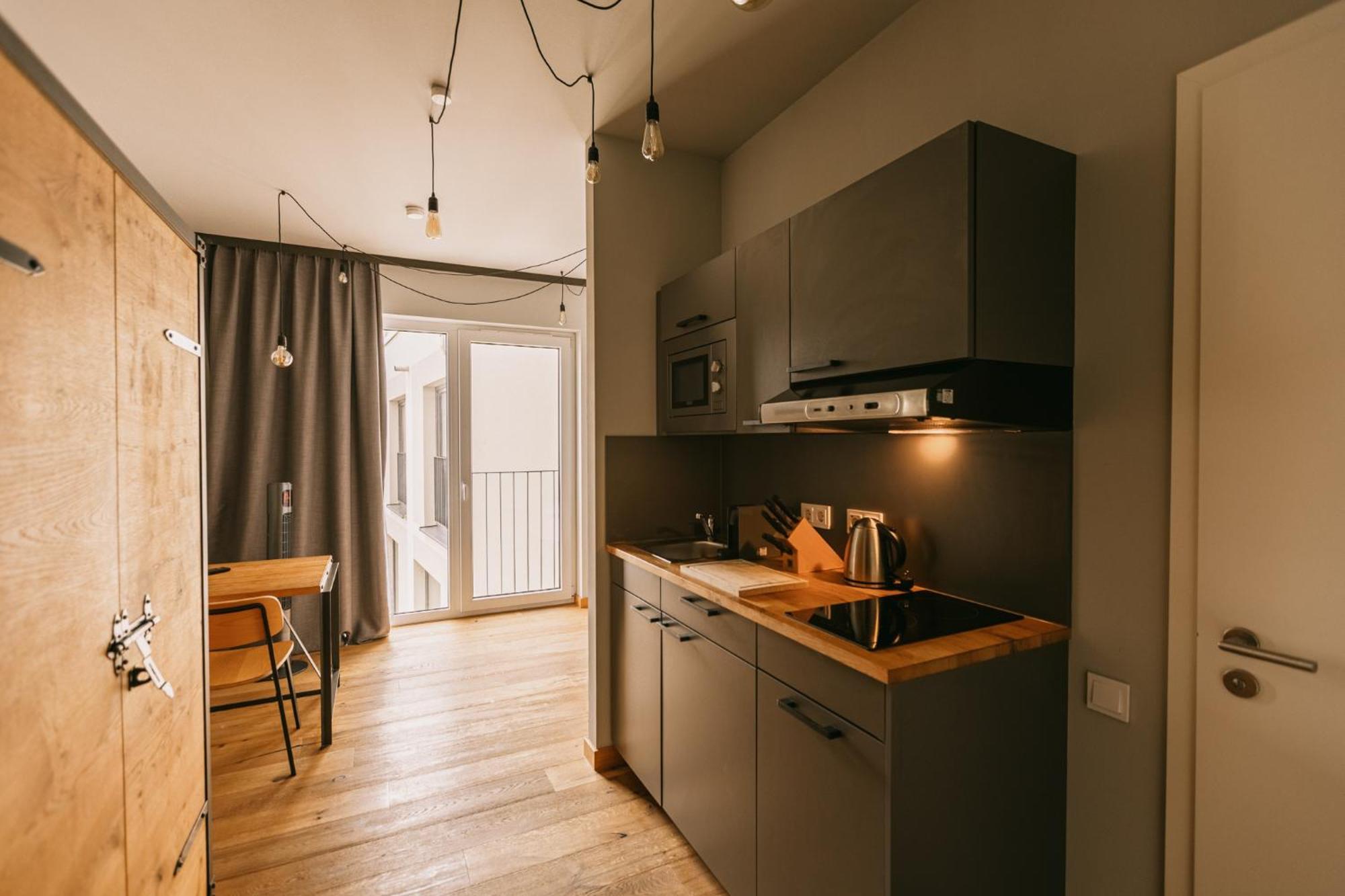 Studio Mini