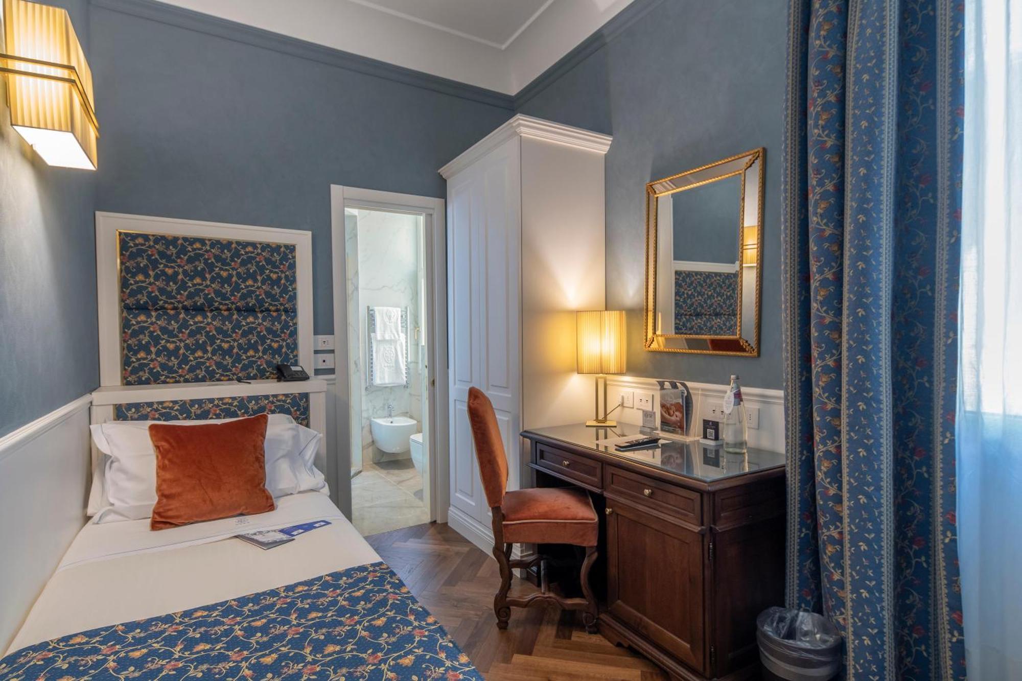 Classic Single Room