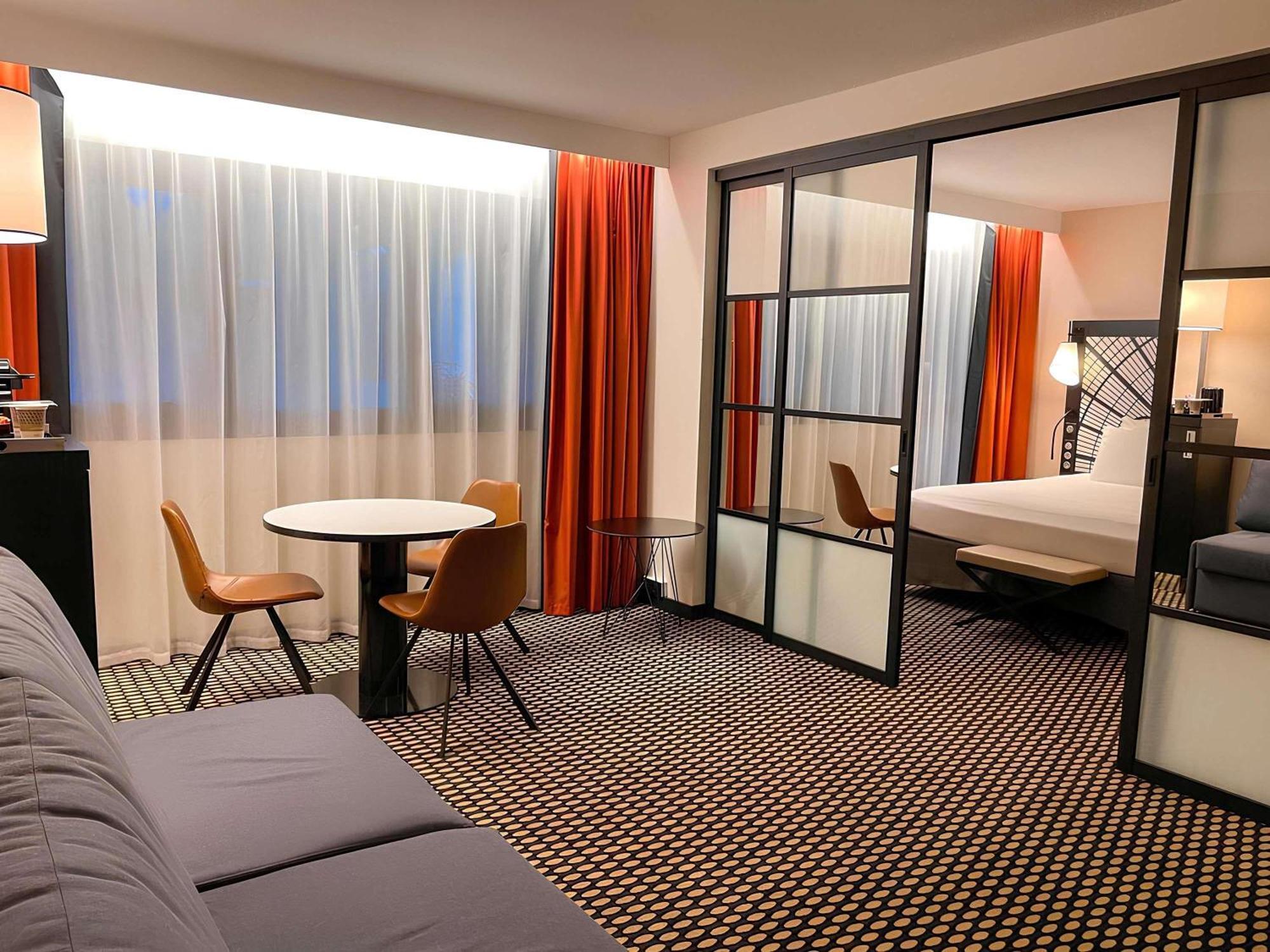 Family Suite 1 King-Size bed 1 Sofa bed High floor