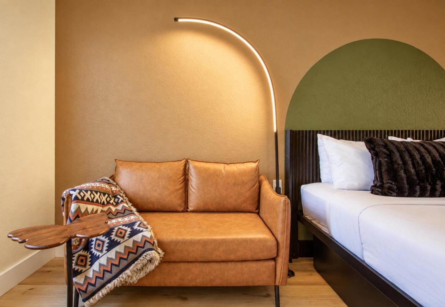 Room Two Queen Beds Sofa