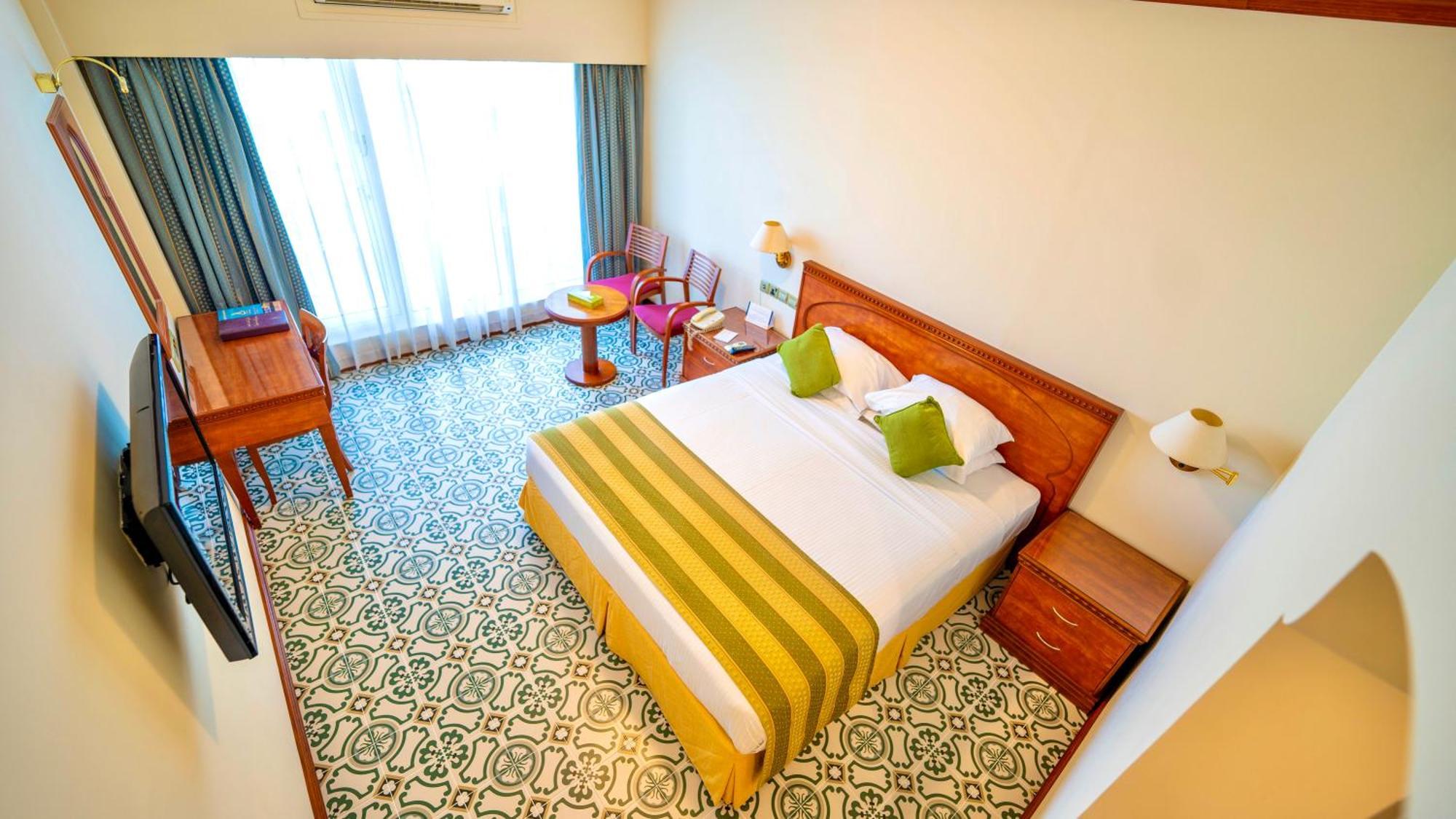 Standard Double Bed-Souk View Balcony