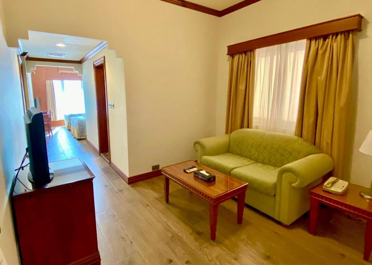 Executive Room Souk View Balcony
