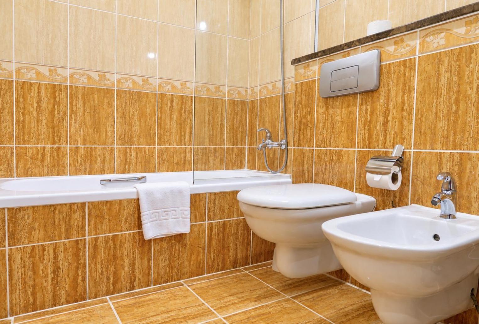 Premium Double Bed-Souk View Balcony