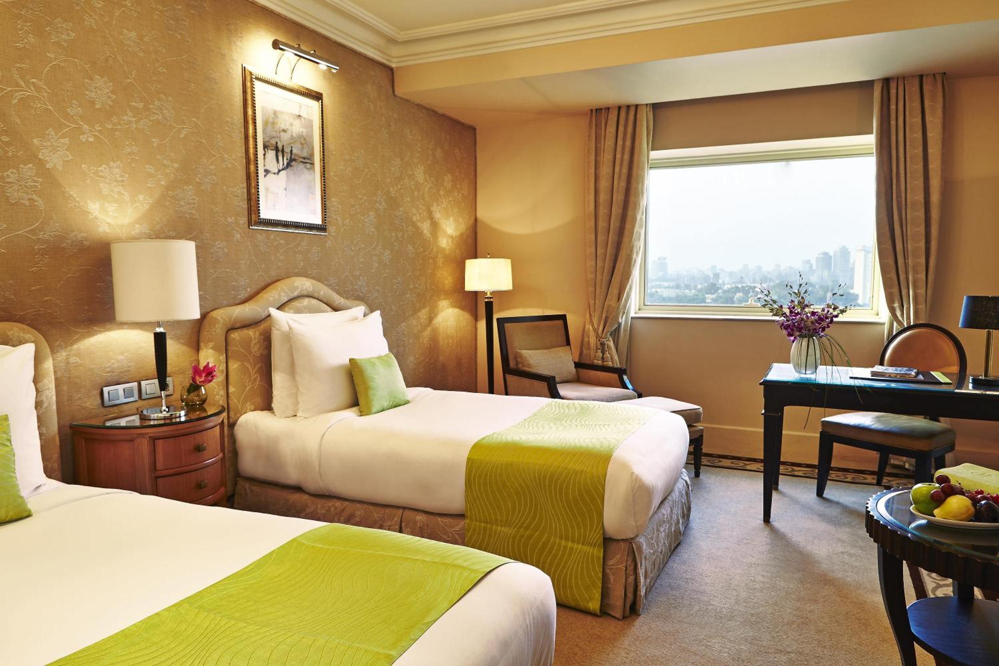 Madina Deluxe Room Twin