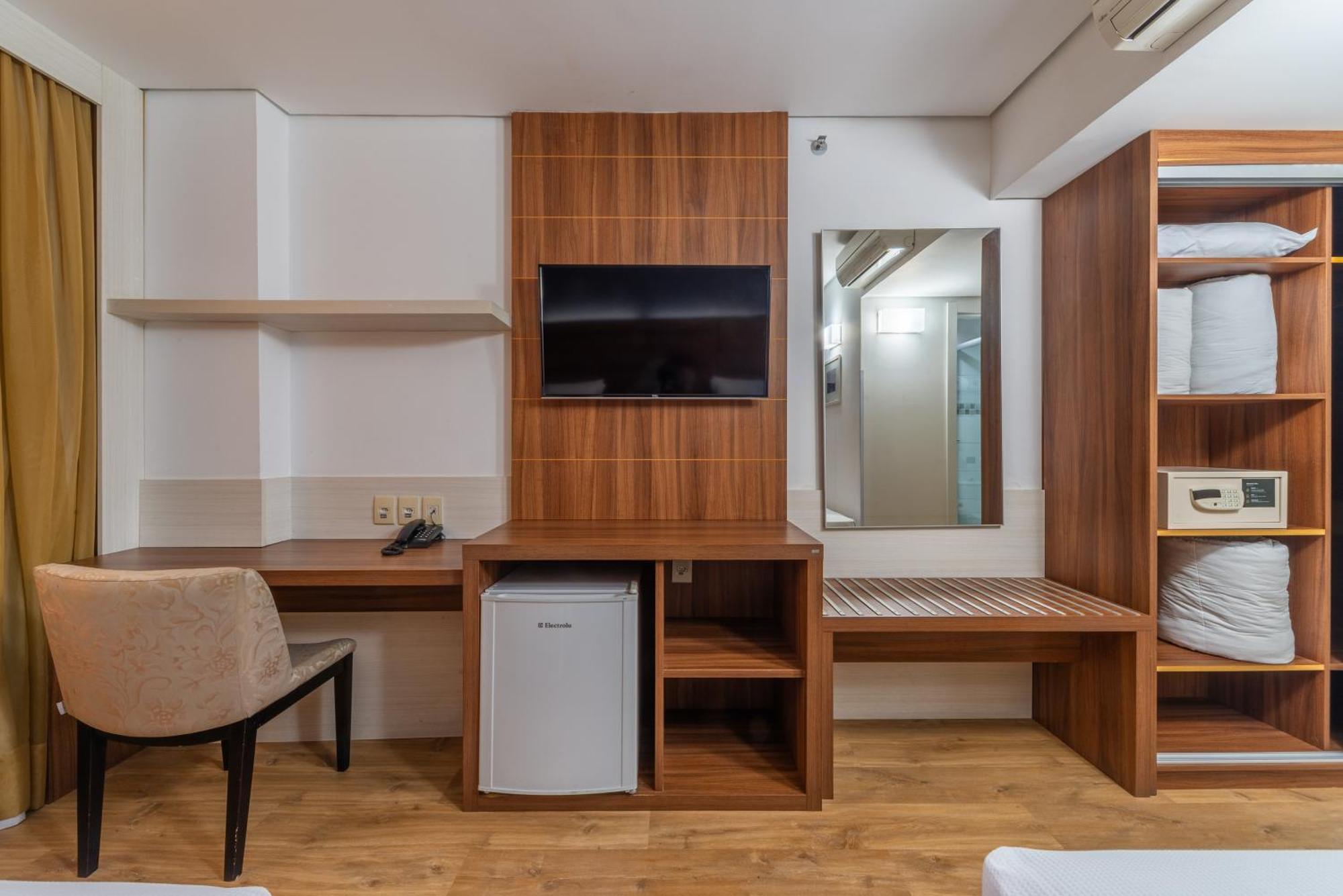 Luxury Twin Room