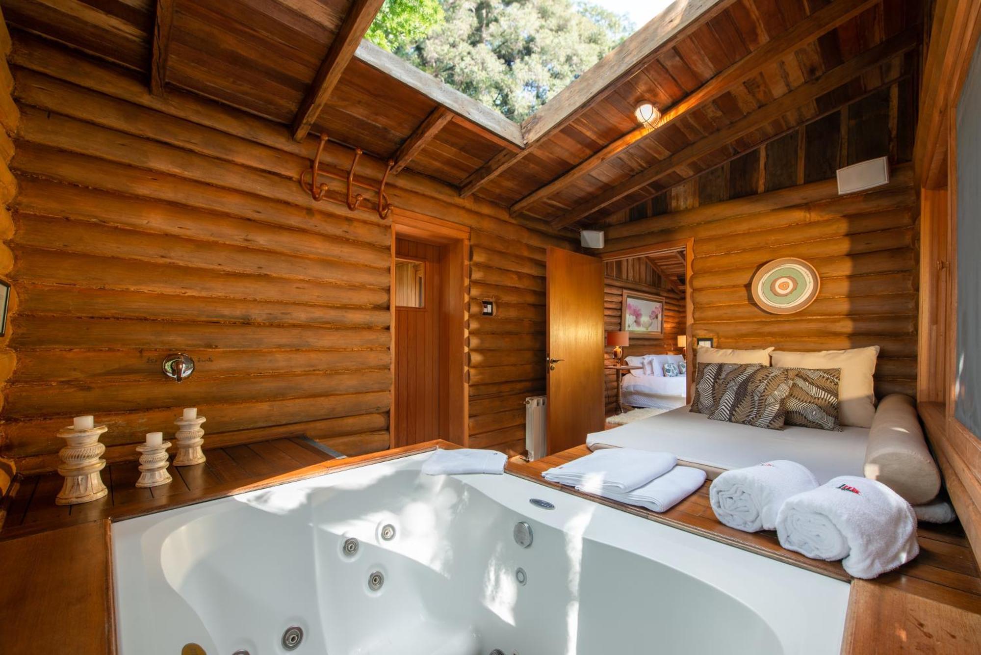 Master Bungalow Sauna