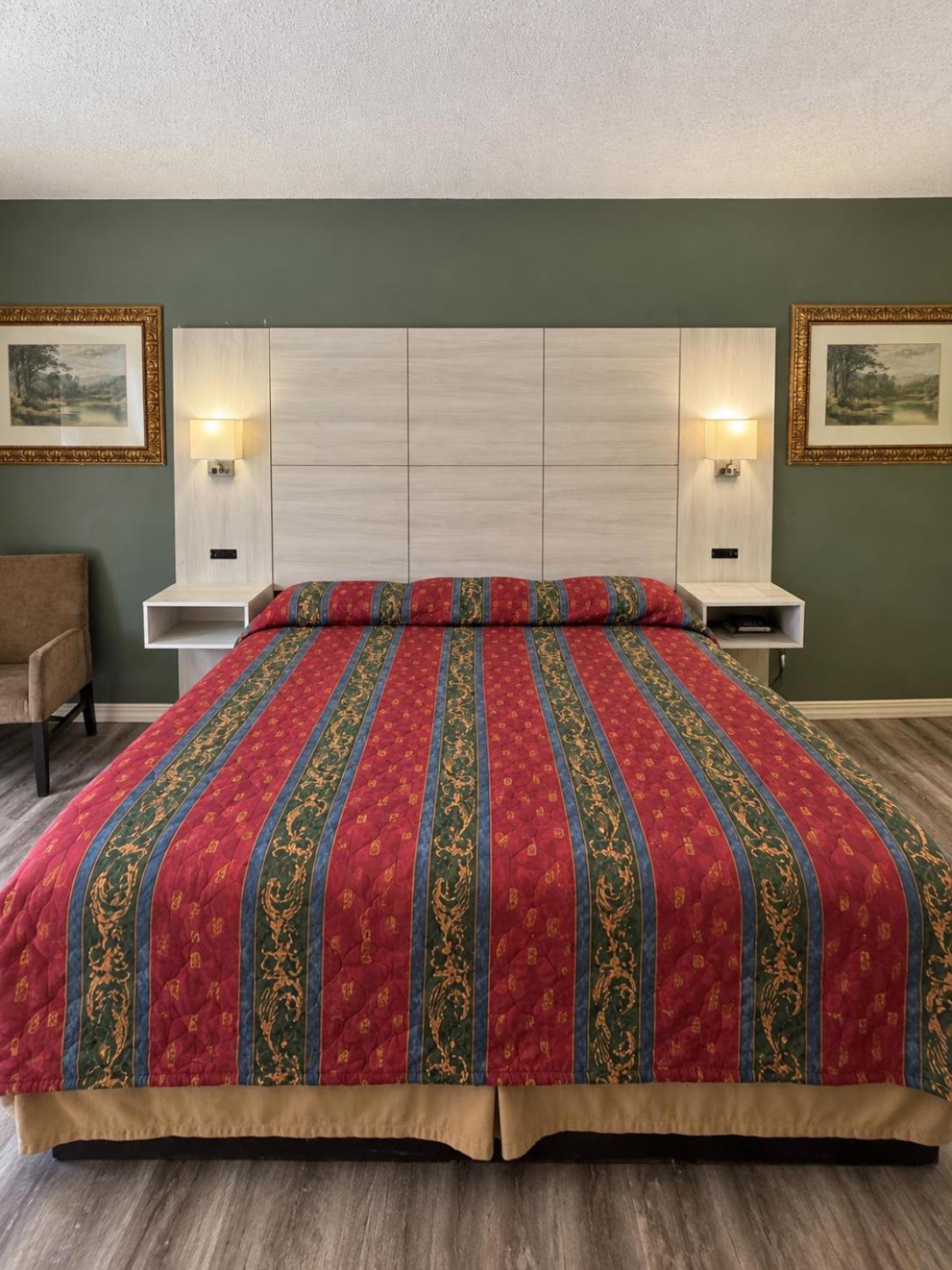 King Room