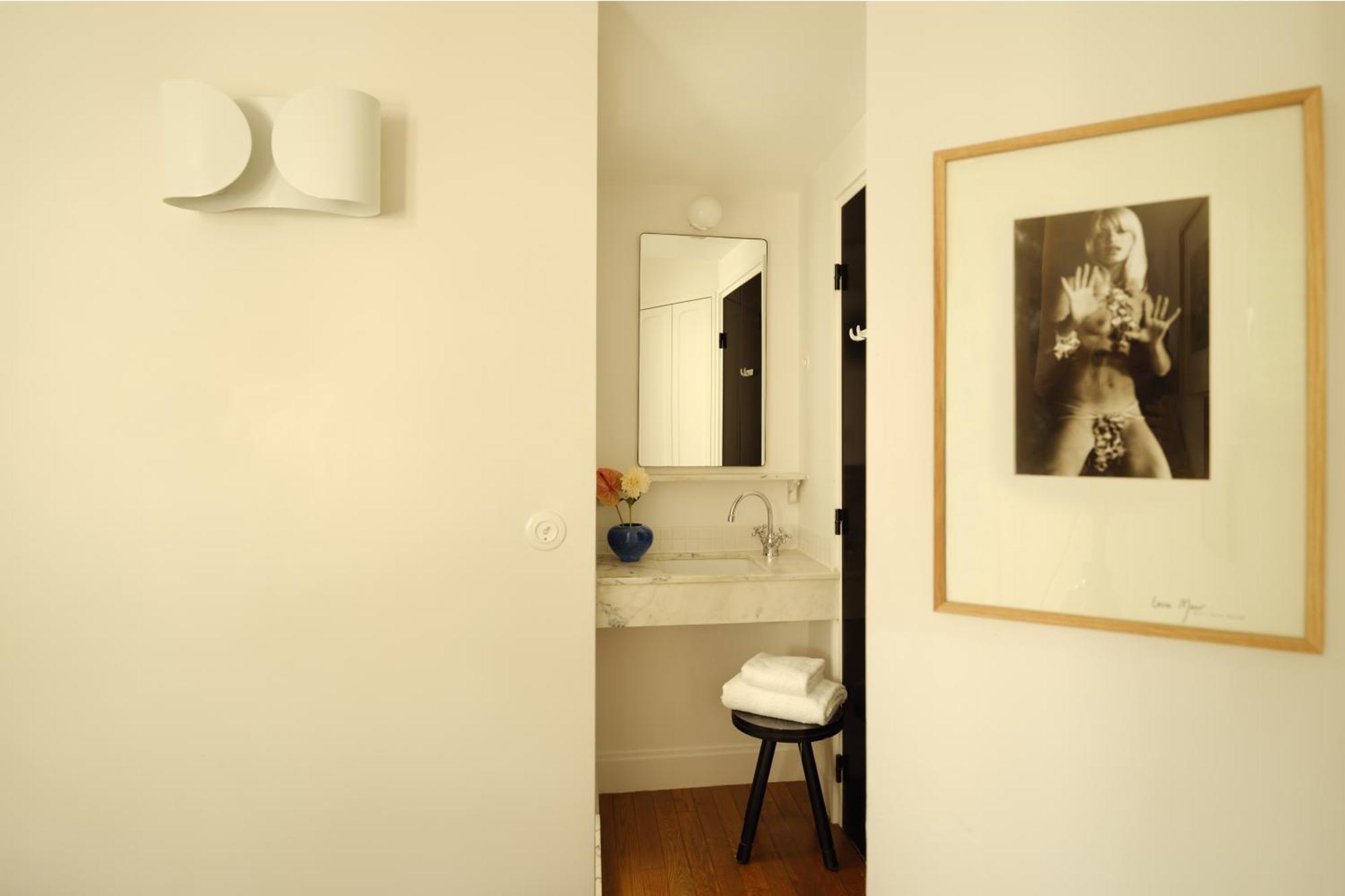 Superior Room "Pigalle 17"