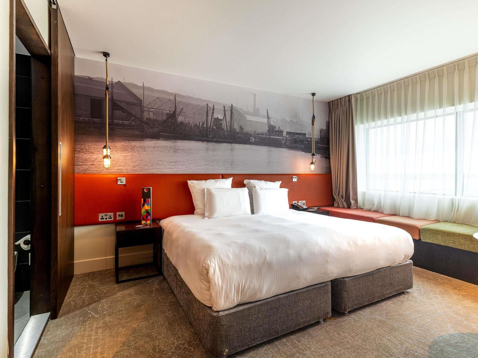 Superior King Room