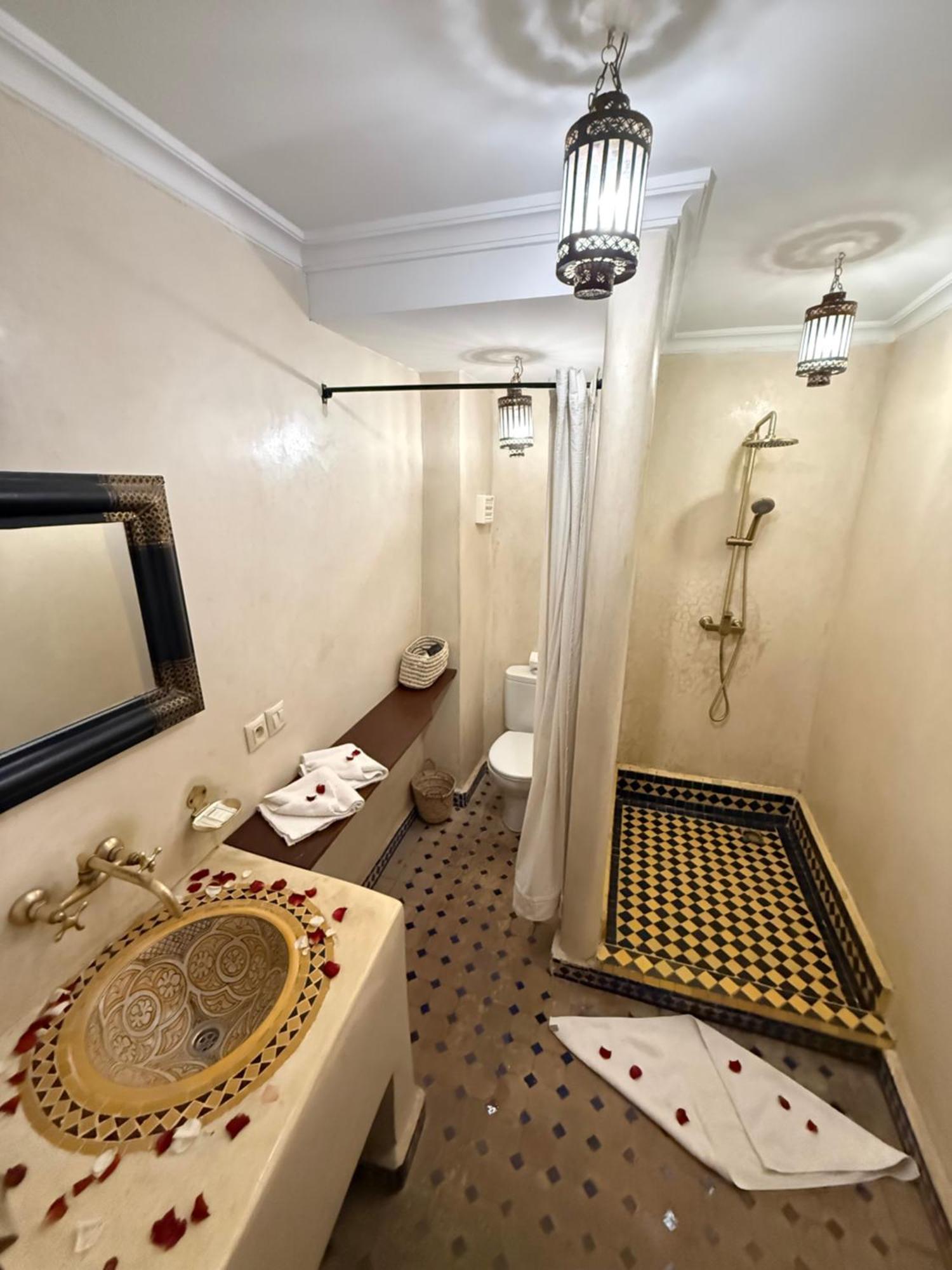 Double Room 6