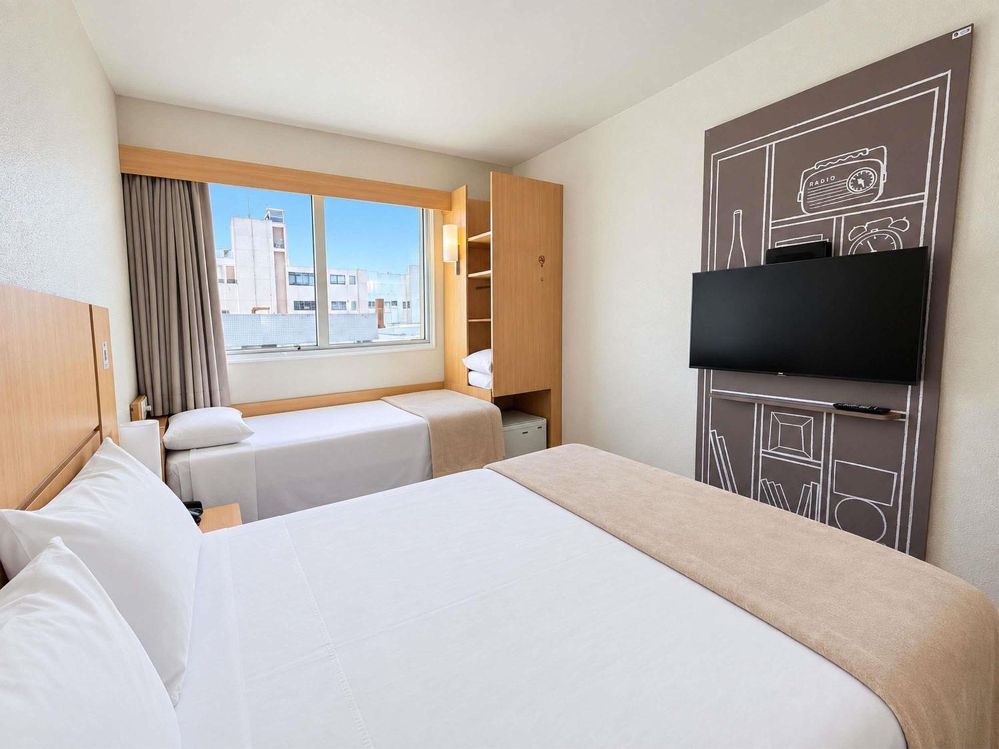 Standard Room 2 Single Beds