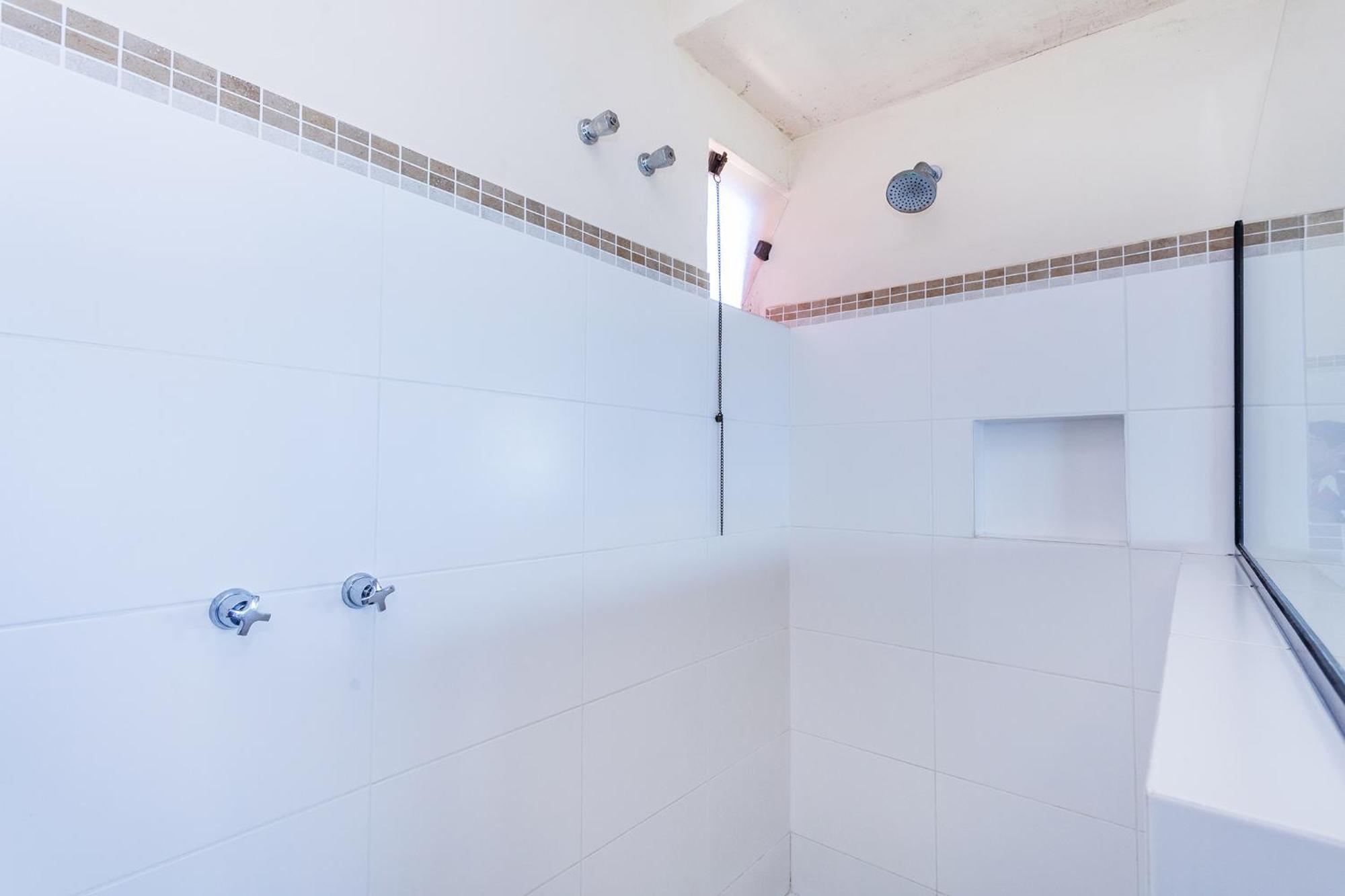 Suíte Deluxe Superior com Hidromassagem e Vista do Mar