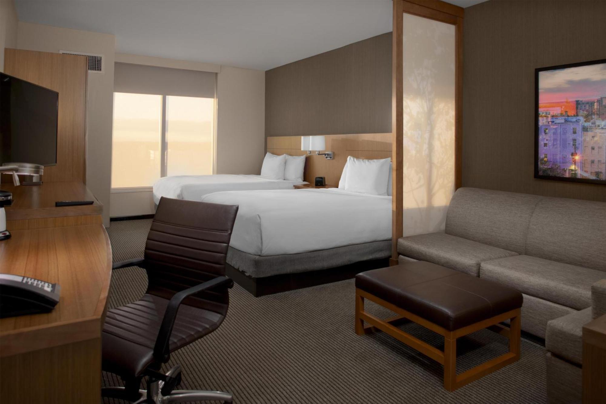 Queen Room Two Queen Beds Sofa Bed