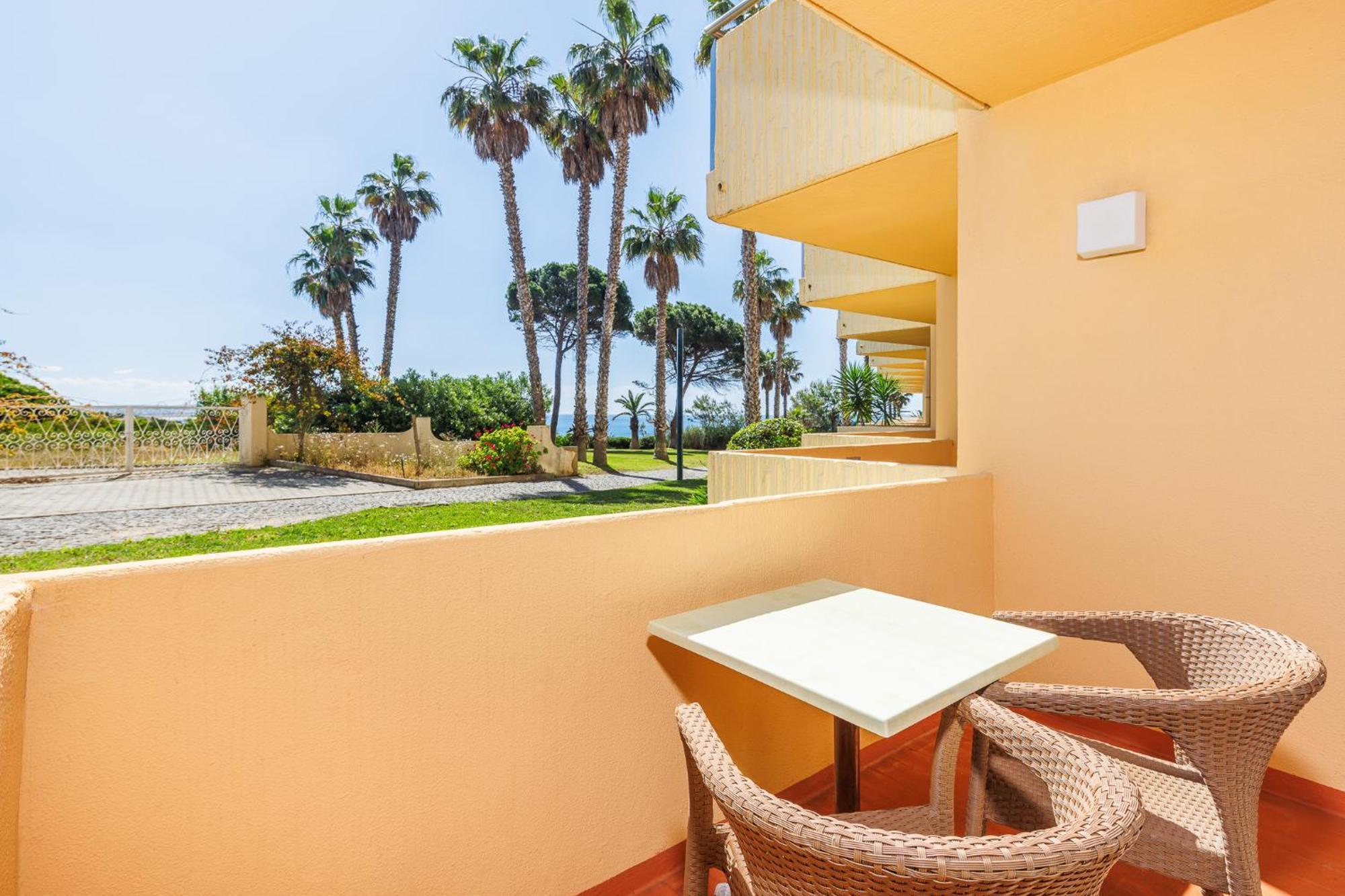 Twin Room Garden View