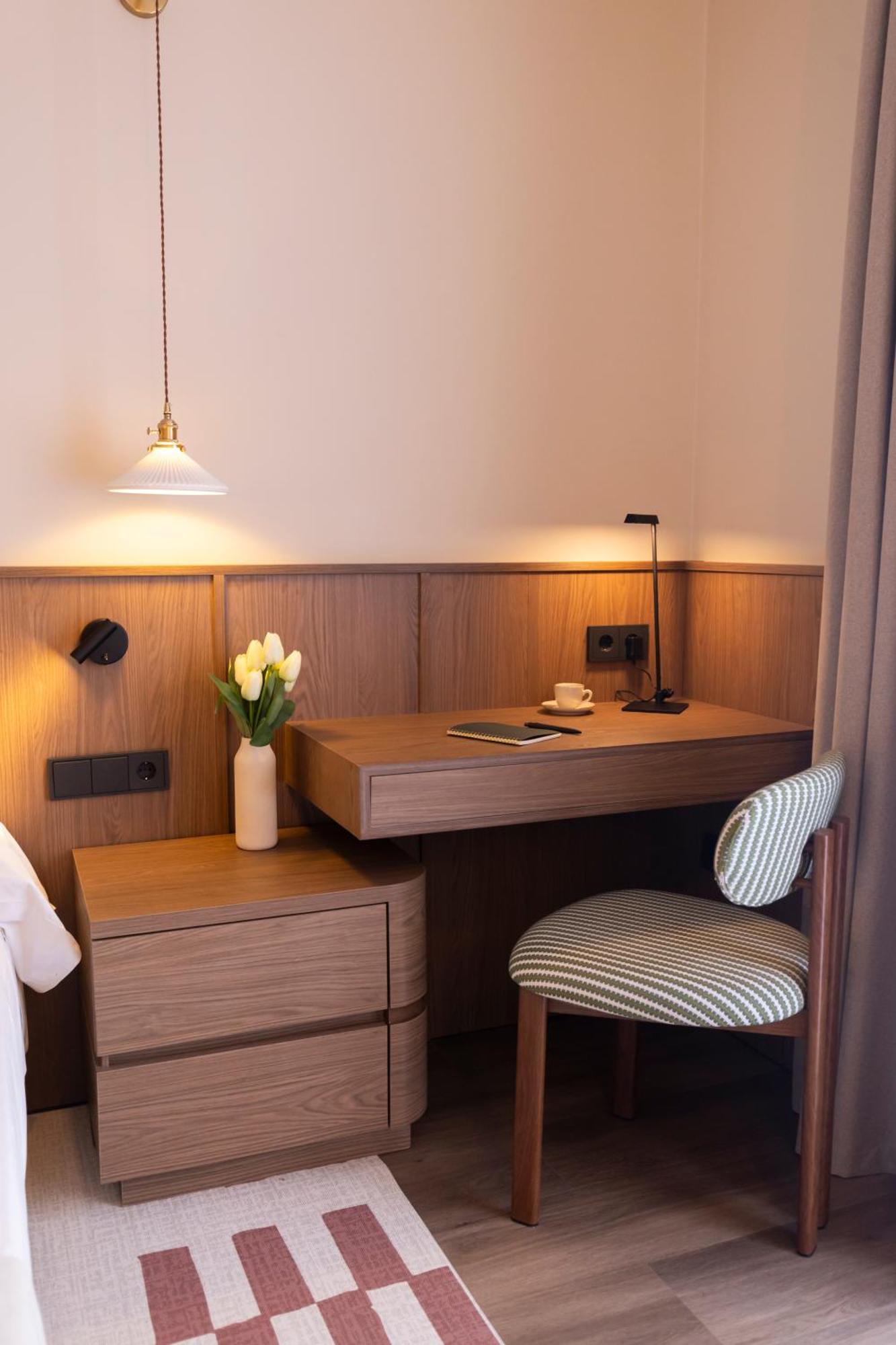 Twin Room Plus
