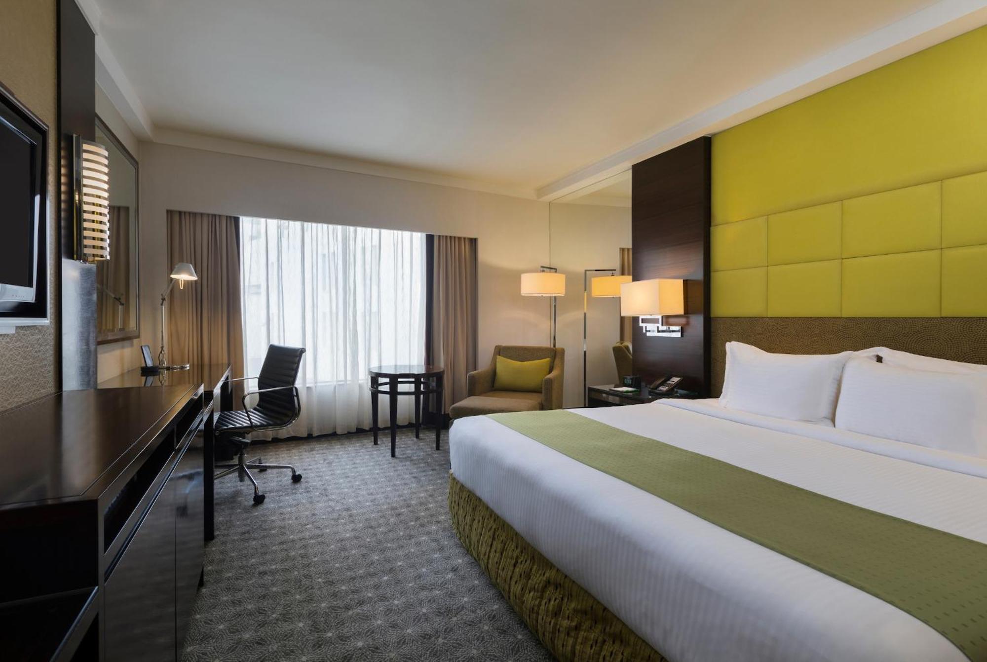 Standard King Room