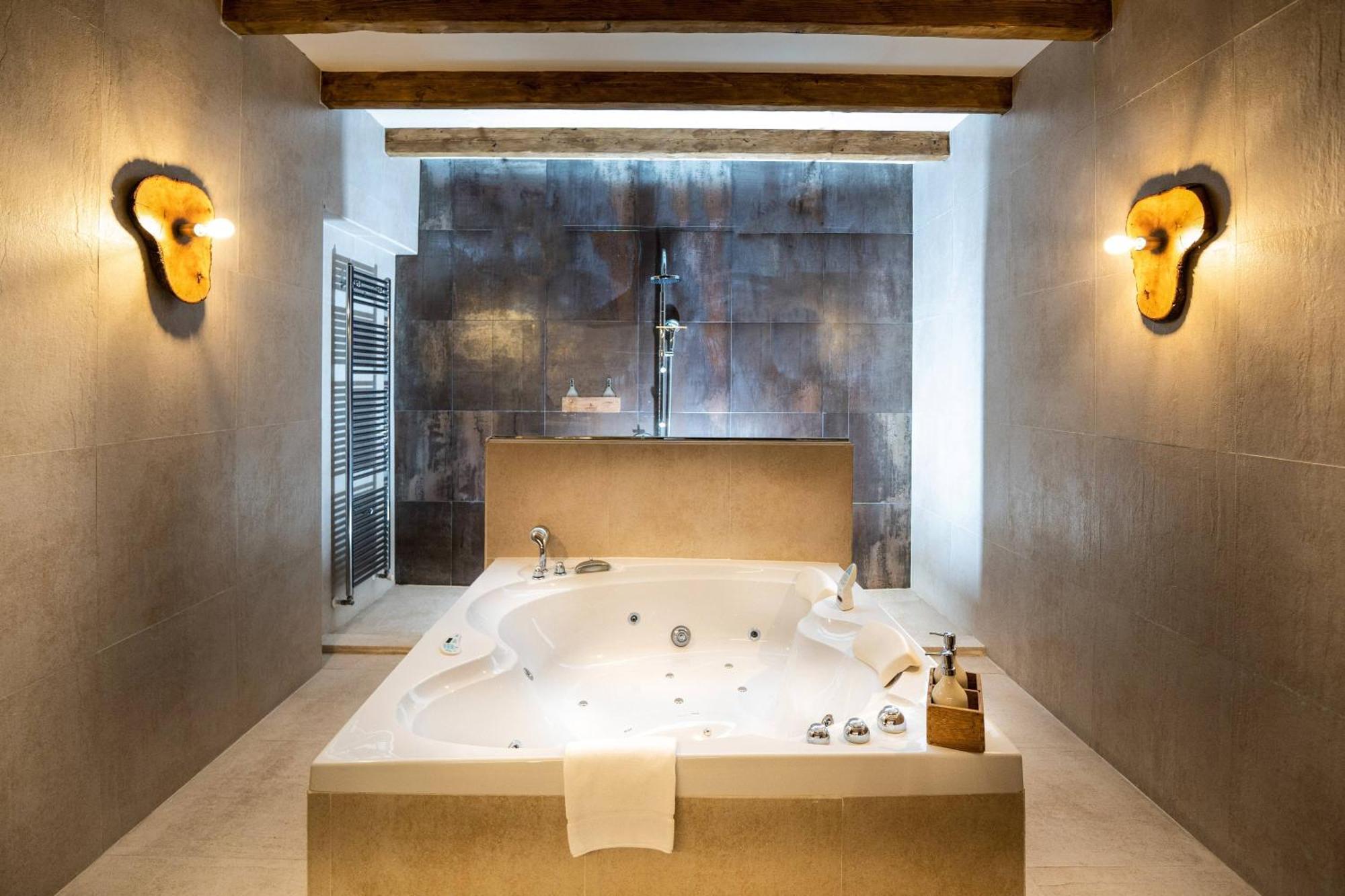Suite Private Pool