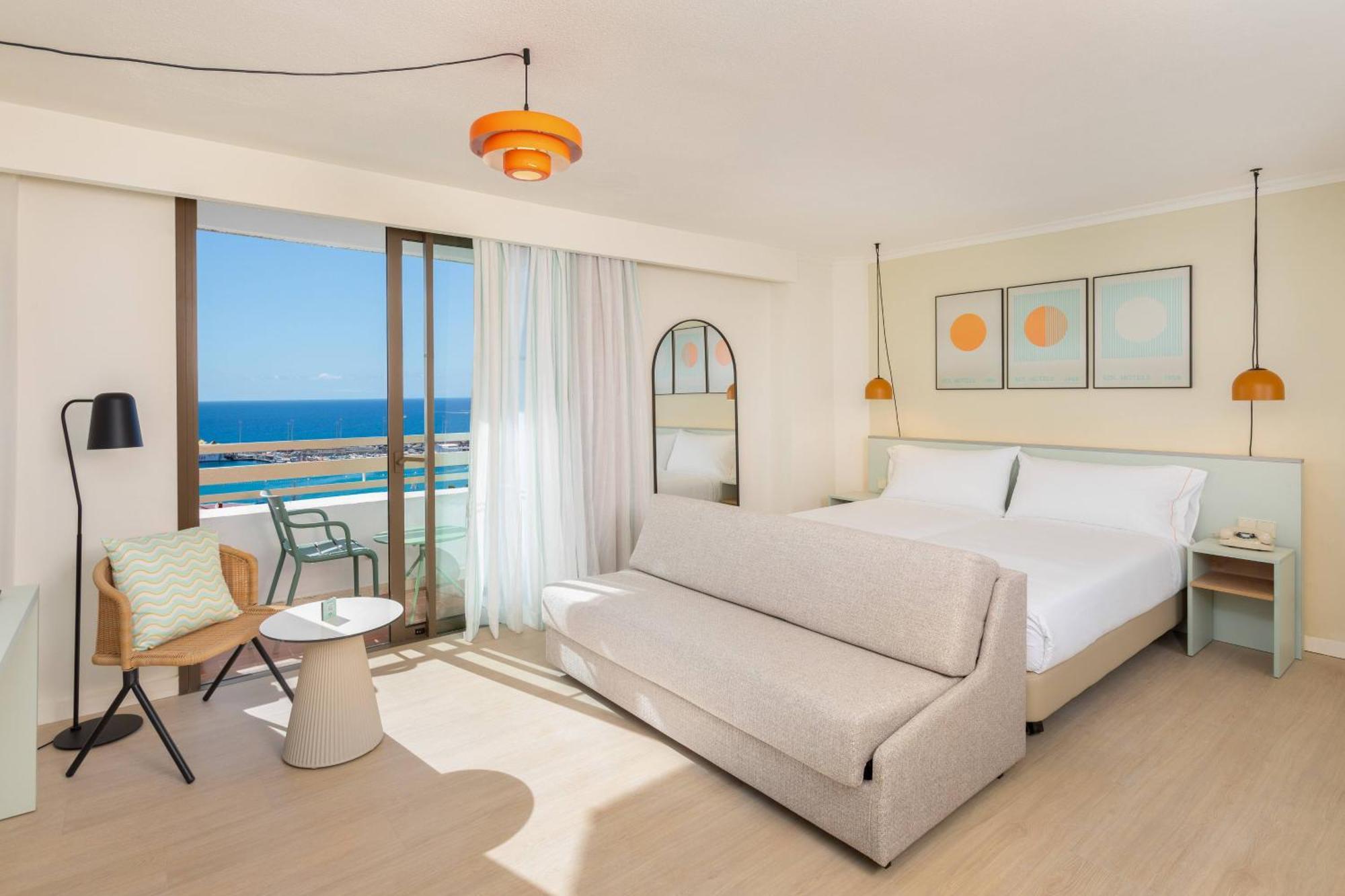 Xtra Sol Superior Room Front Ocean View