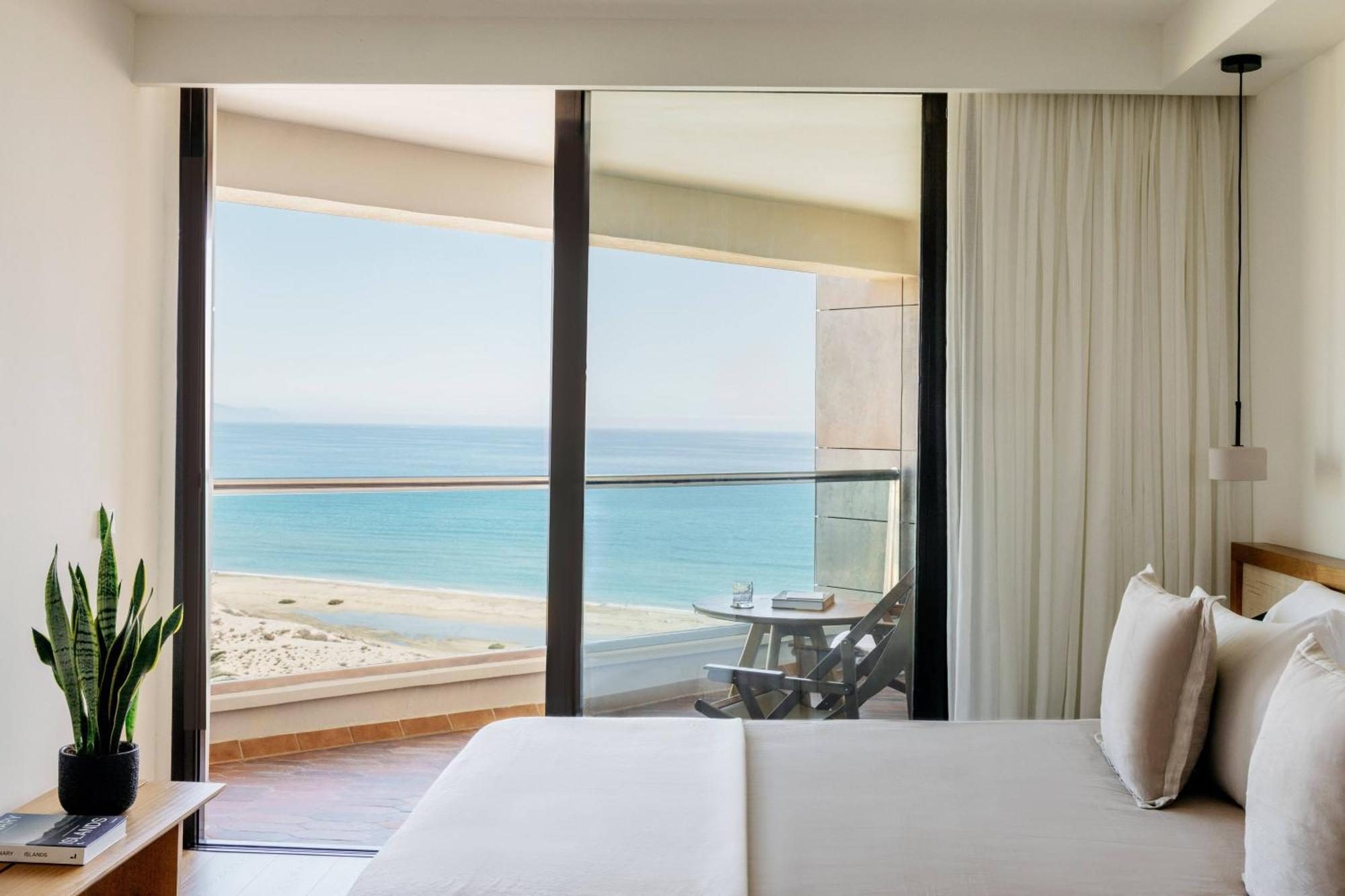 Premium Room Ocean Front