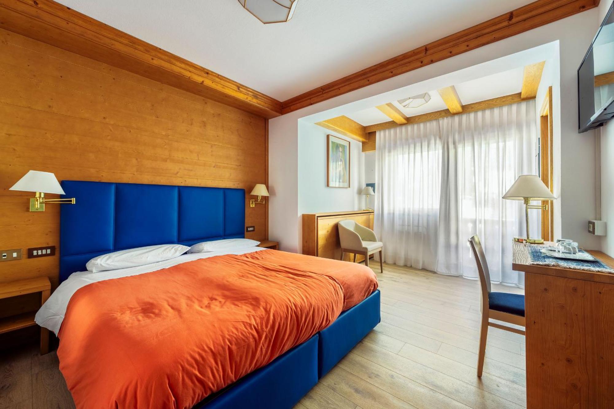 Standard Double or Twin Room Balcony