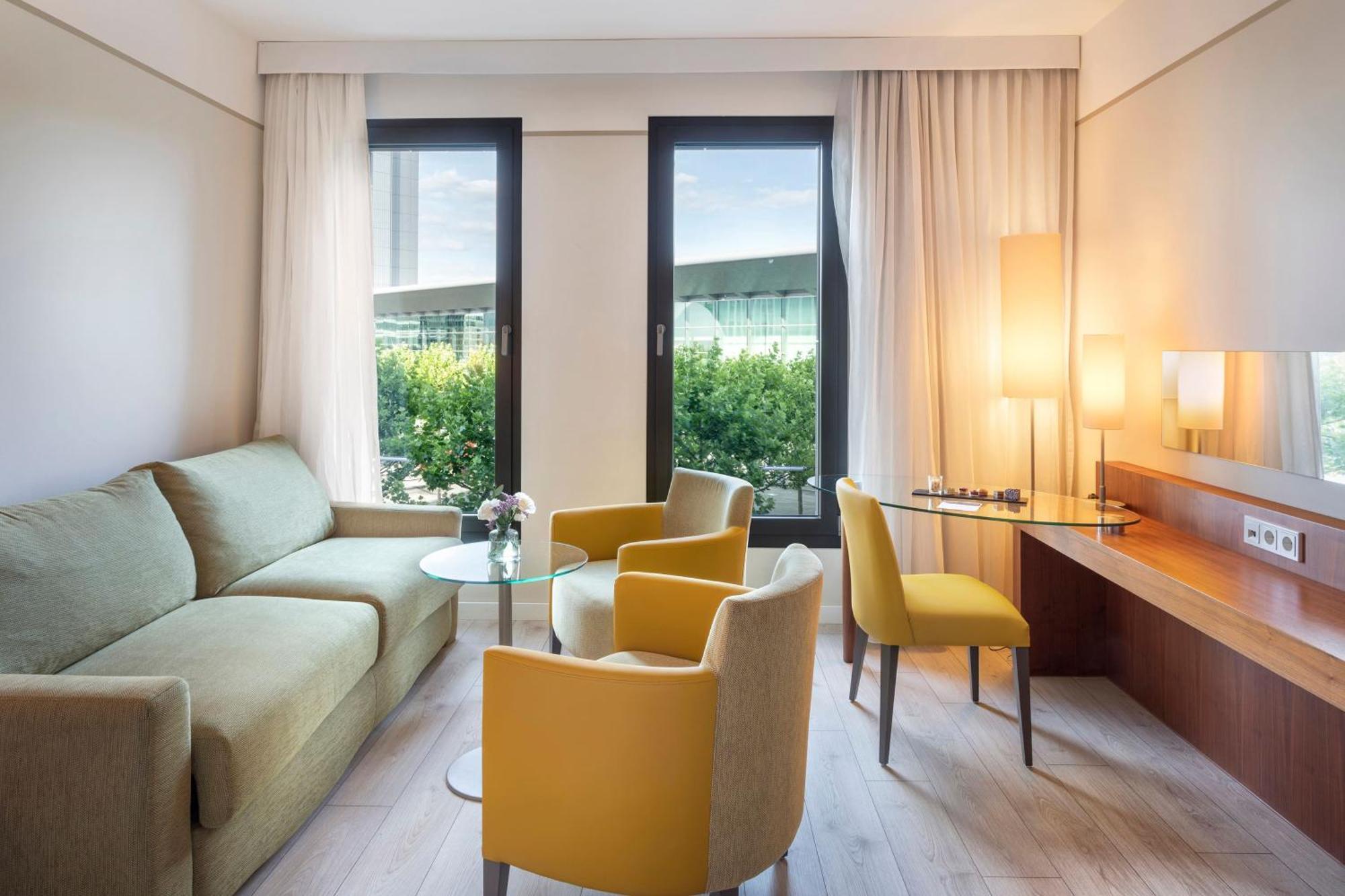 Premium Room