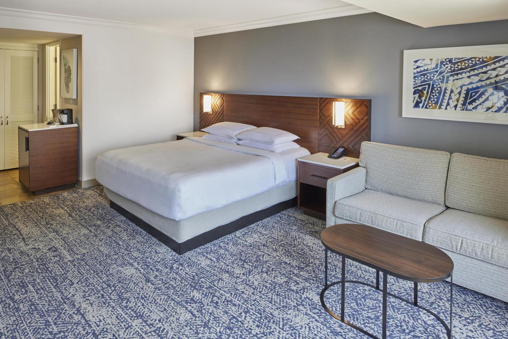 Tapa Collection King Room Partial Ocean View