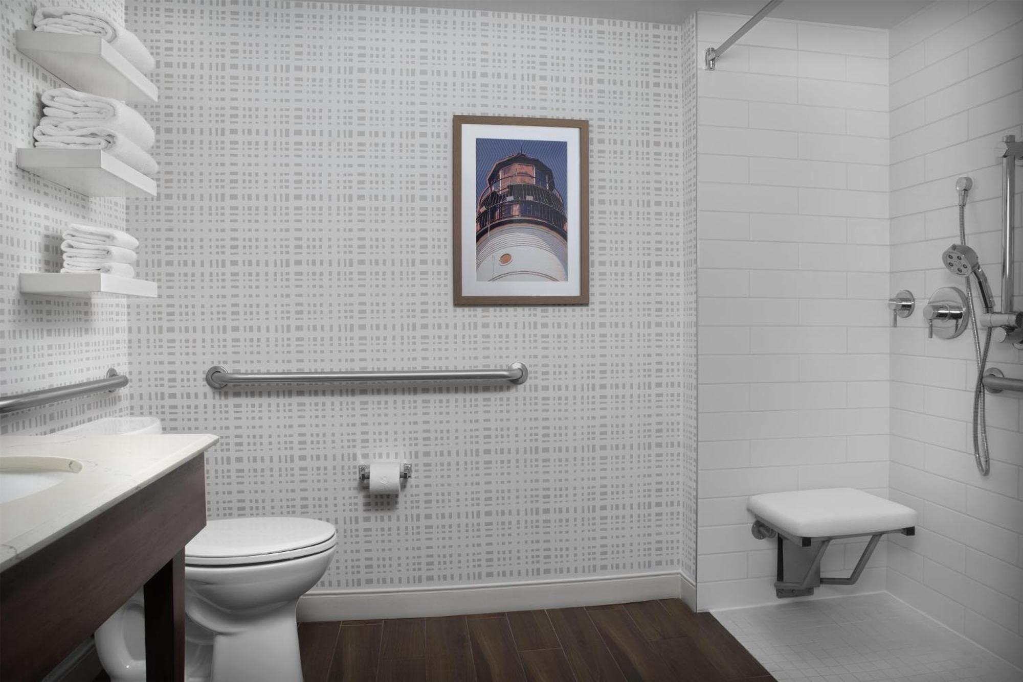 King Room Roll Shower Mobility Access or Non-Smoking