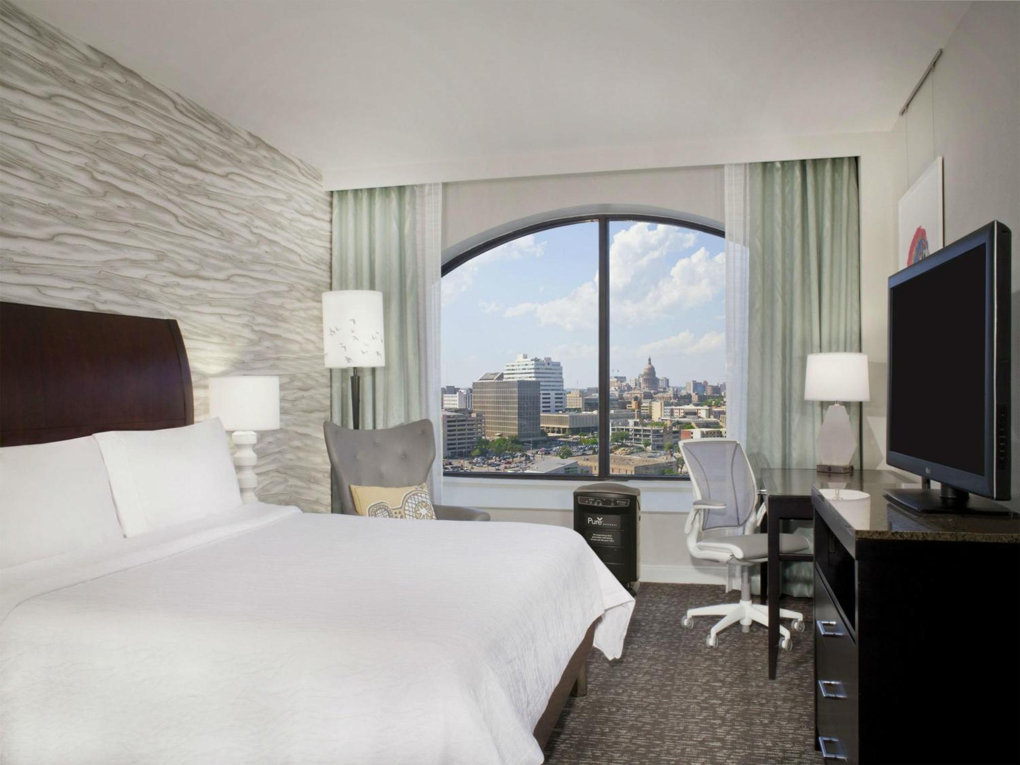 PURE Wellness King Room