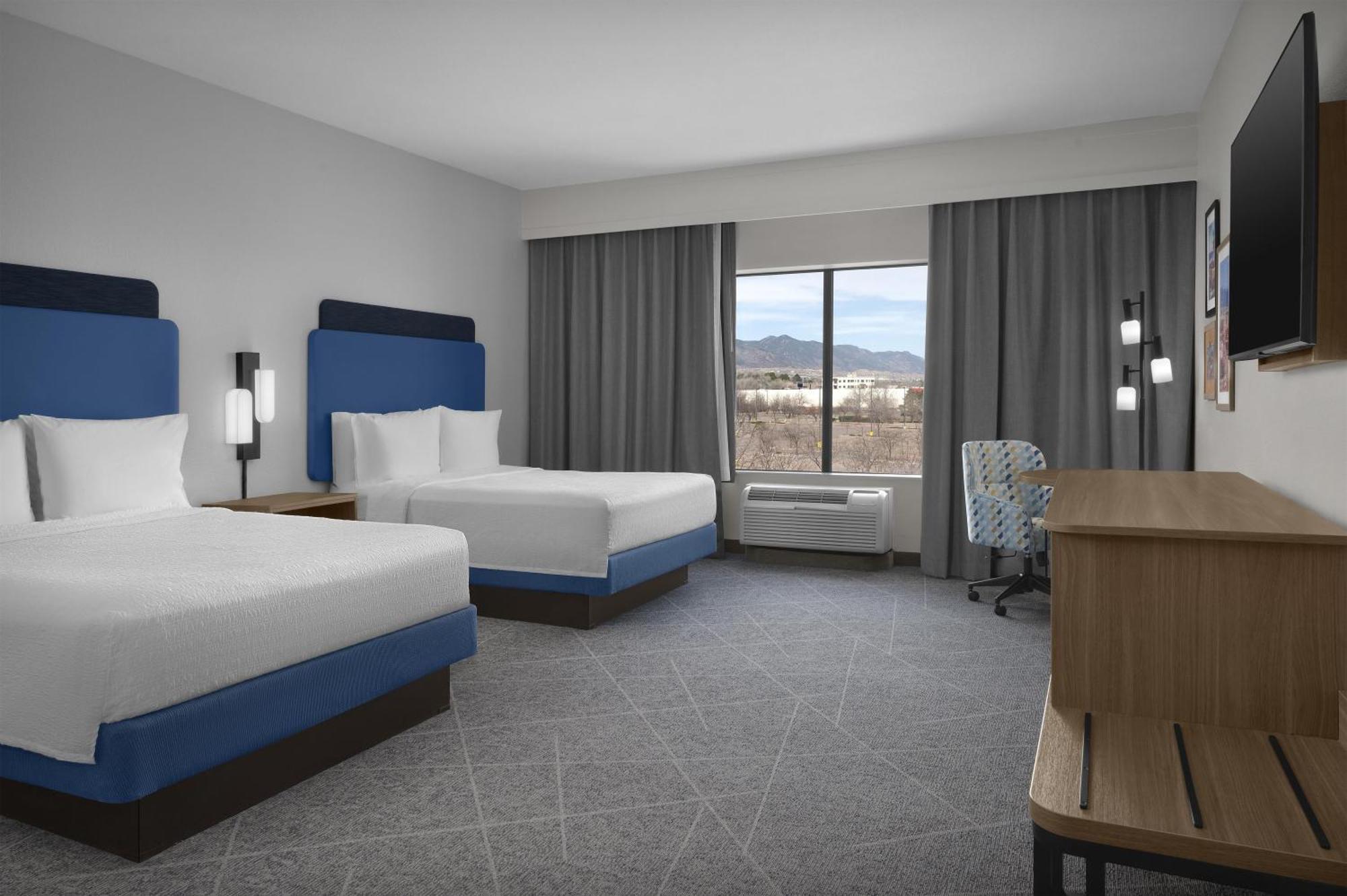 Large Queen Room Two Queen Beds