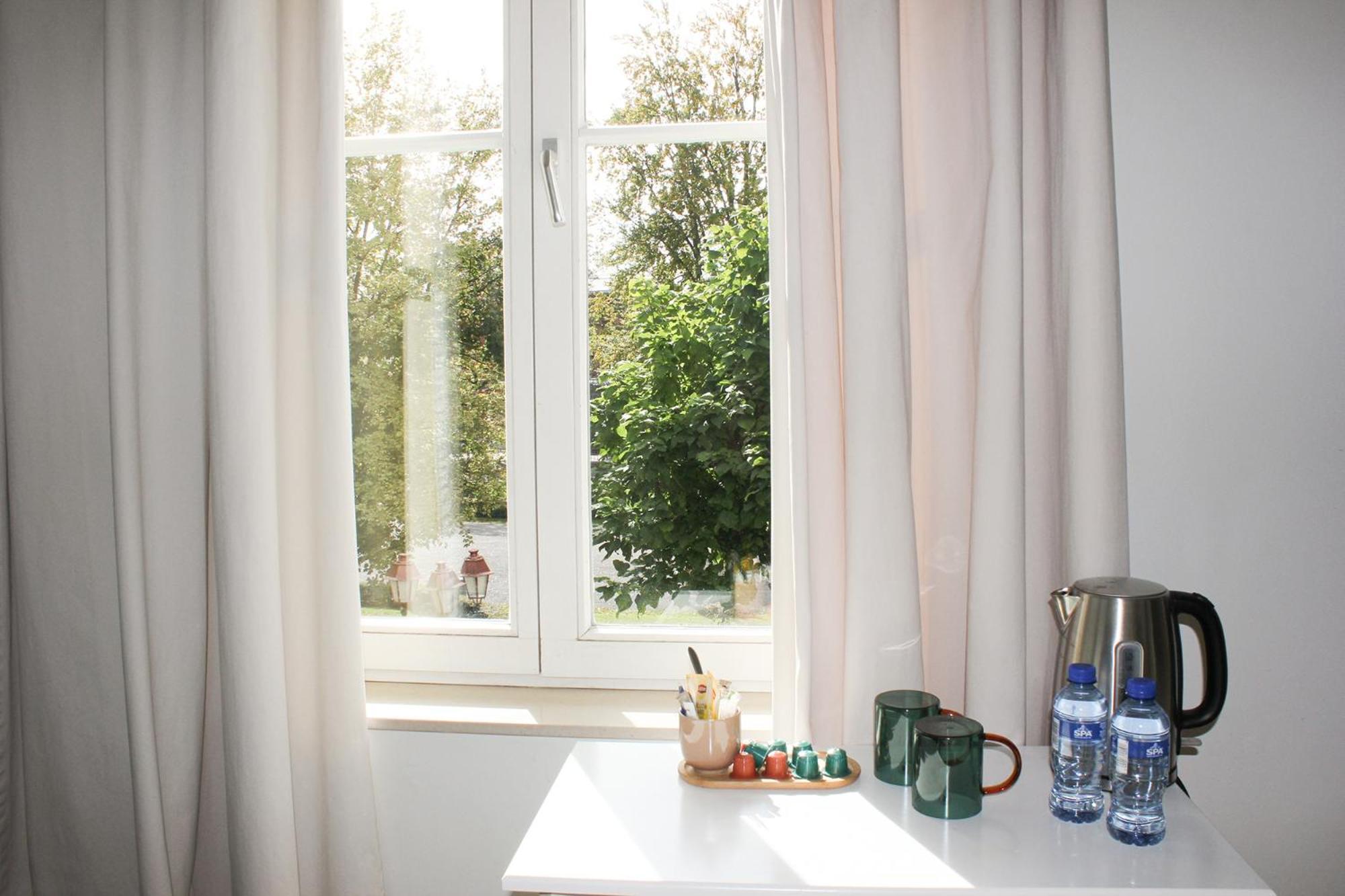 Large Deluxe Double Room