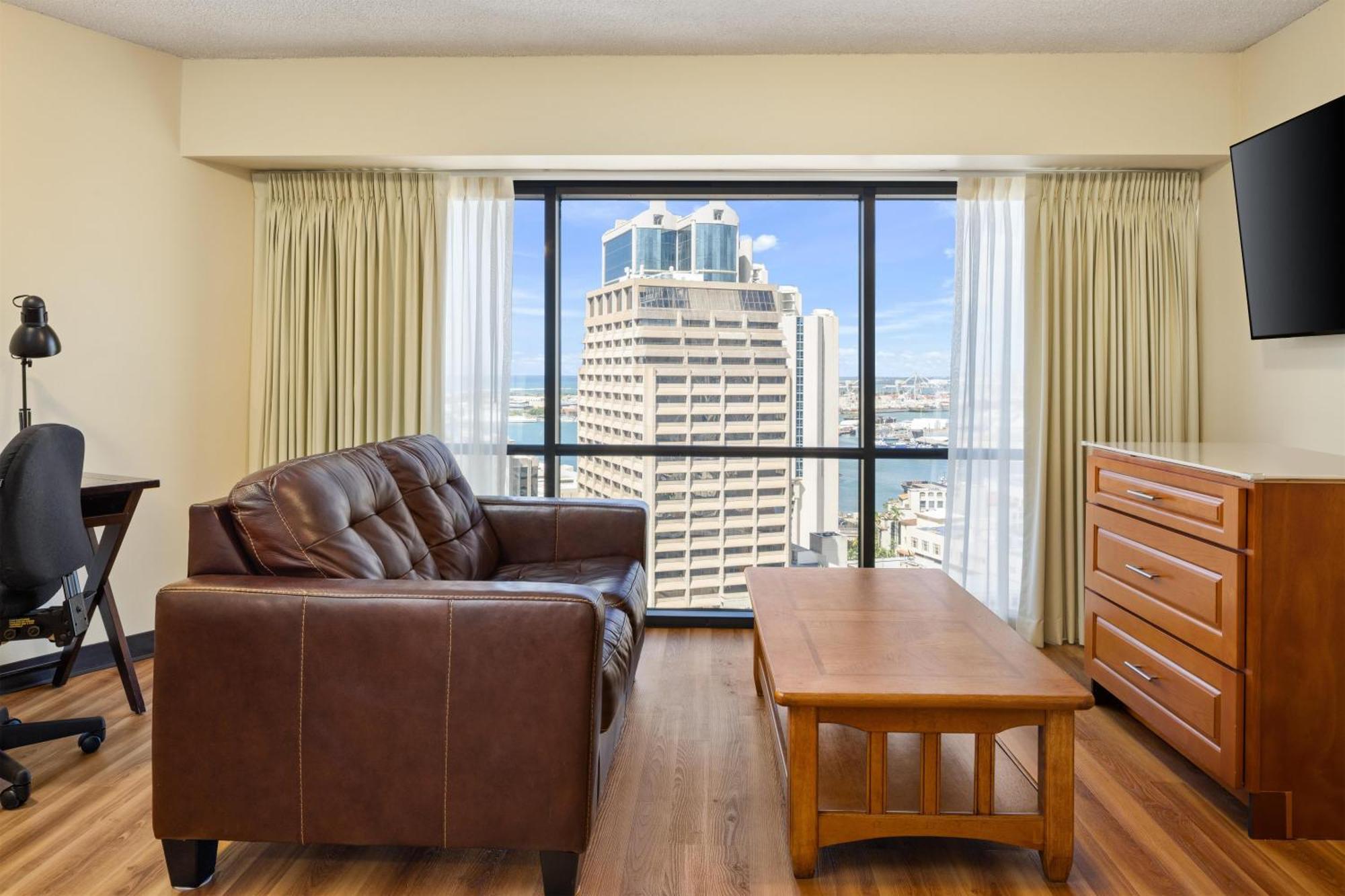 One-Bedroom Suite Harbor or Ocean View