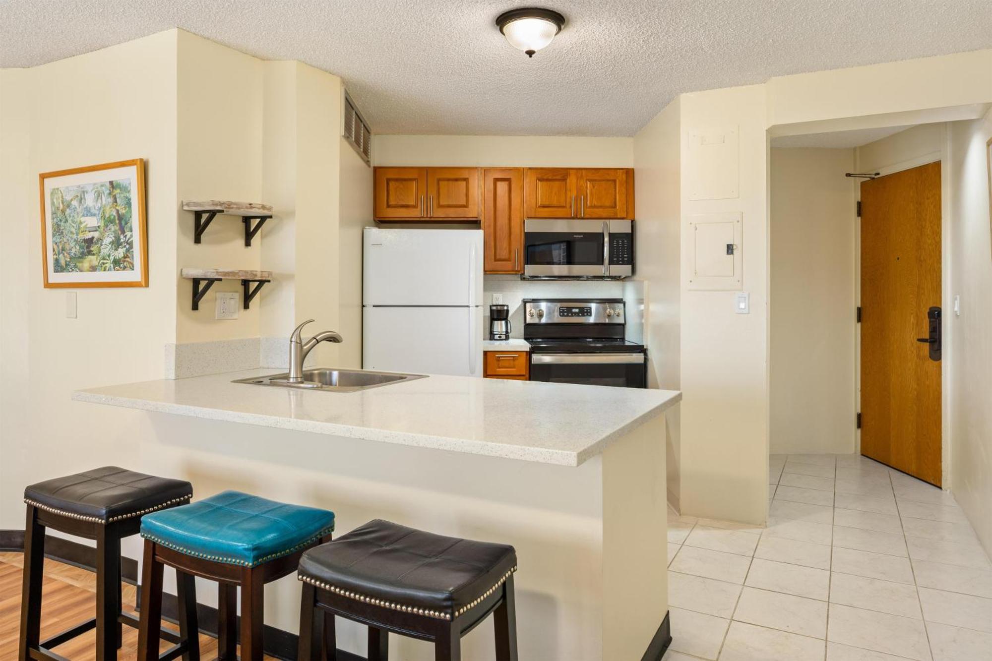 One-Bedroom Suite Harbor or Ocean View
