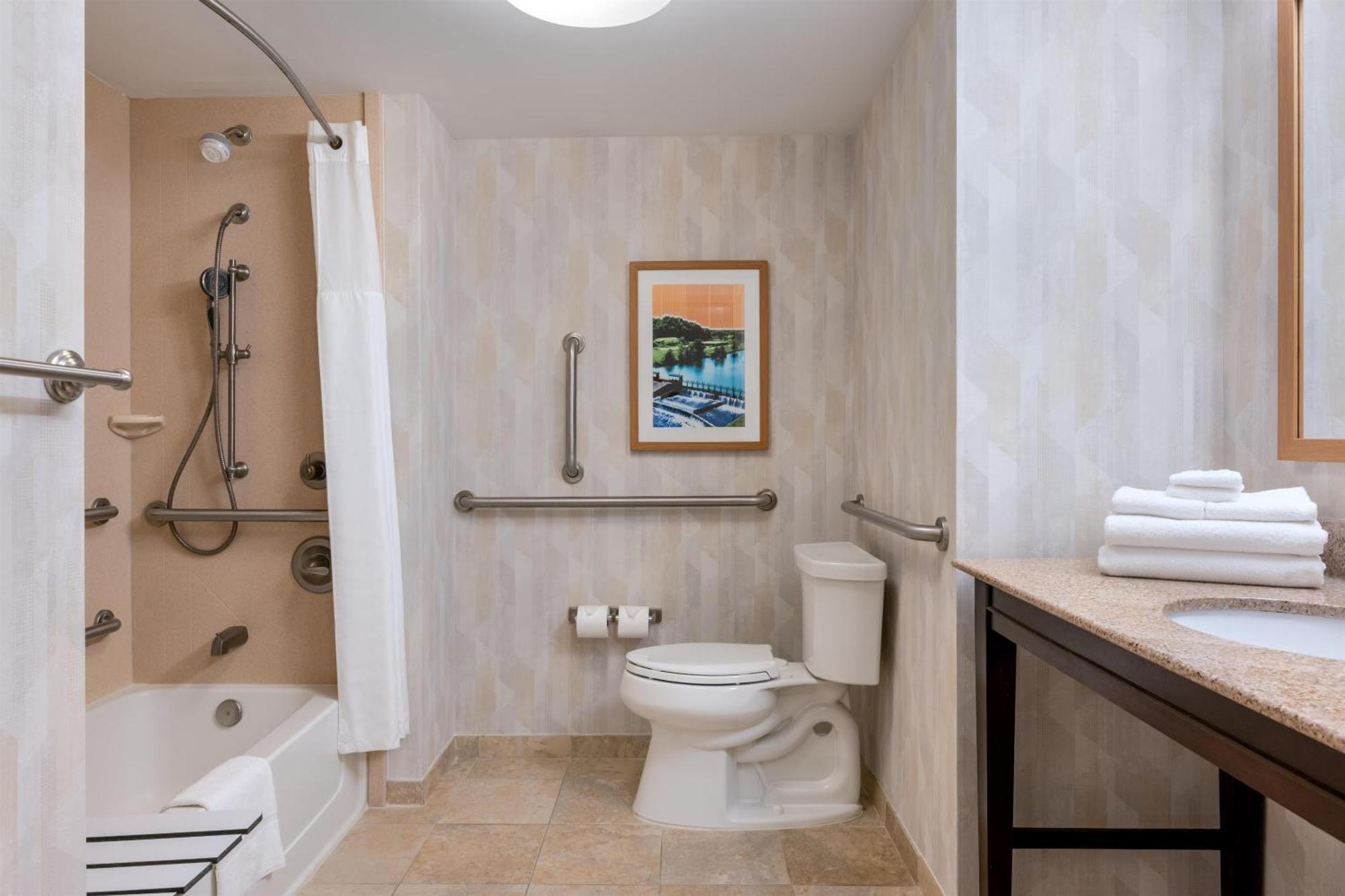 Queen Room Two Queen Beds Mobility Hearing Access or Non-Smoking