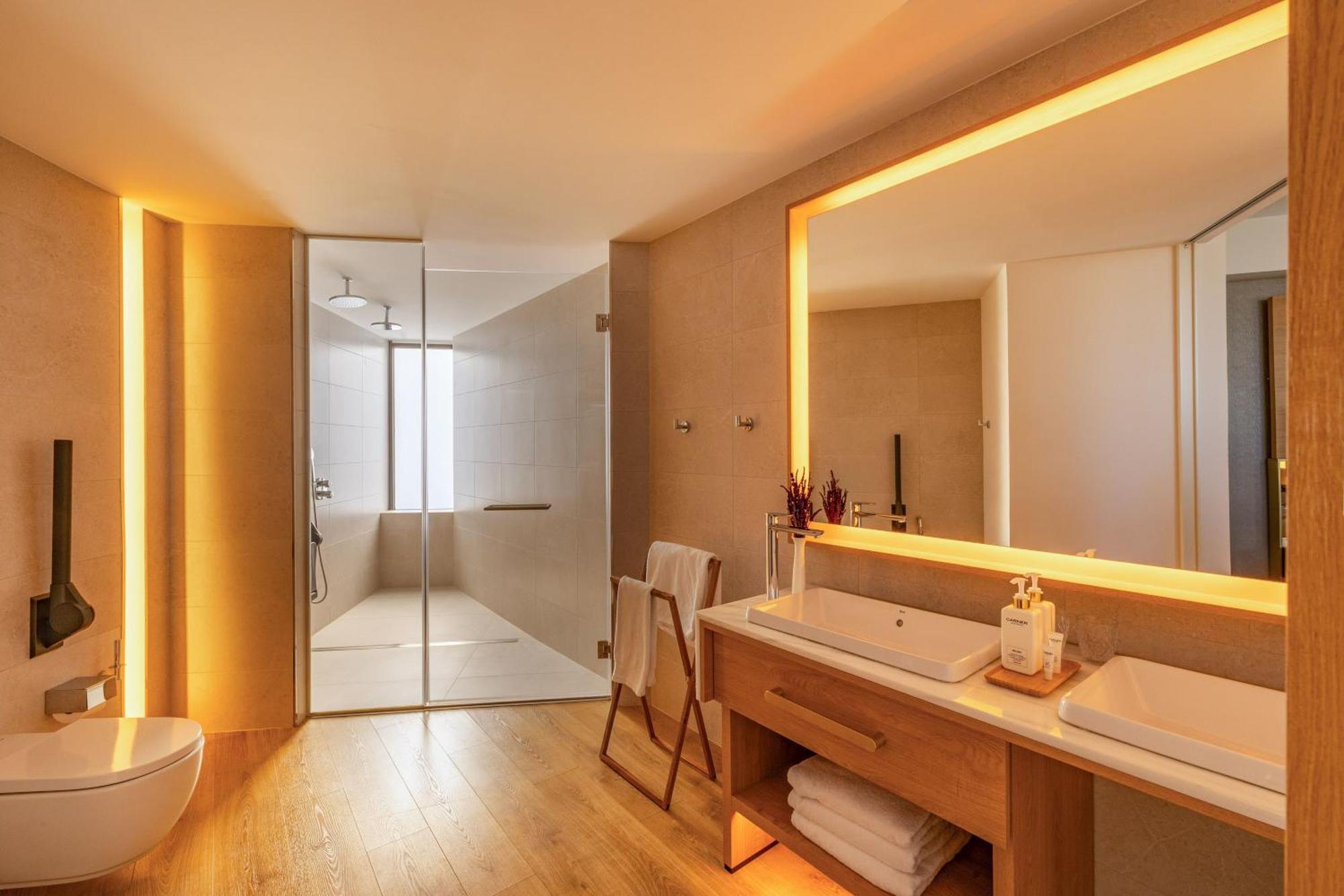 Supreme Room Panoramic Views