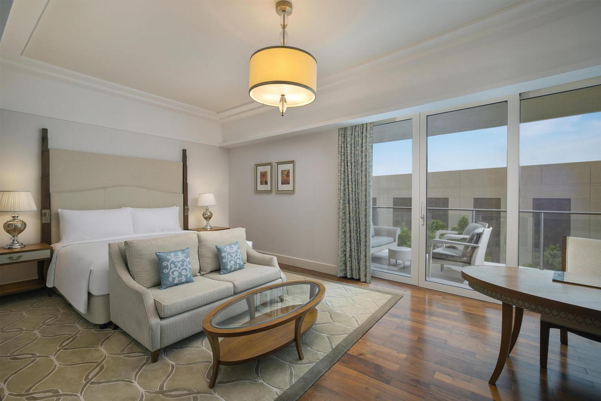 Superior King Room