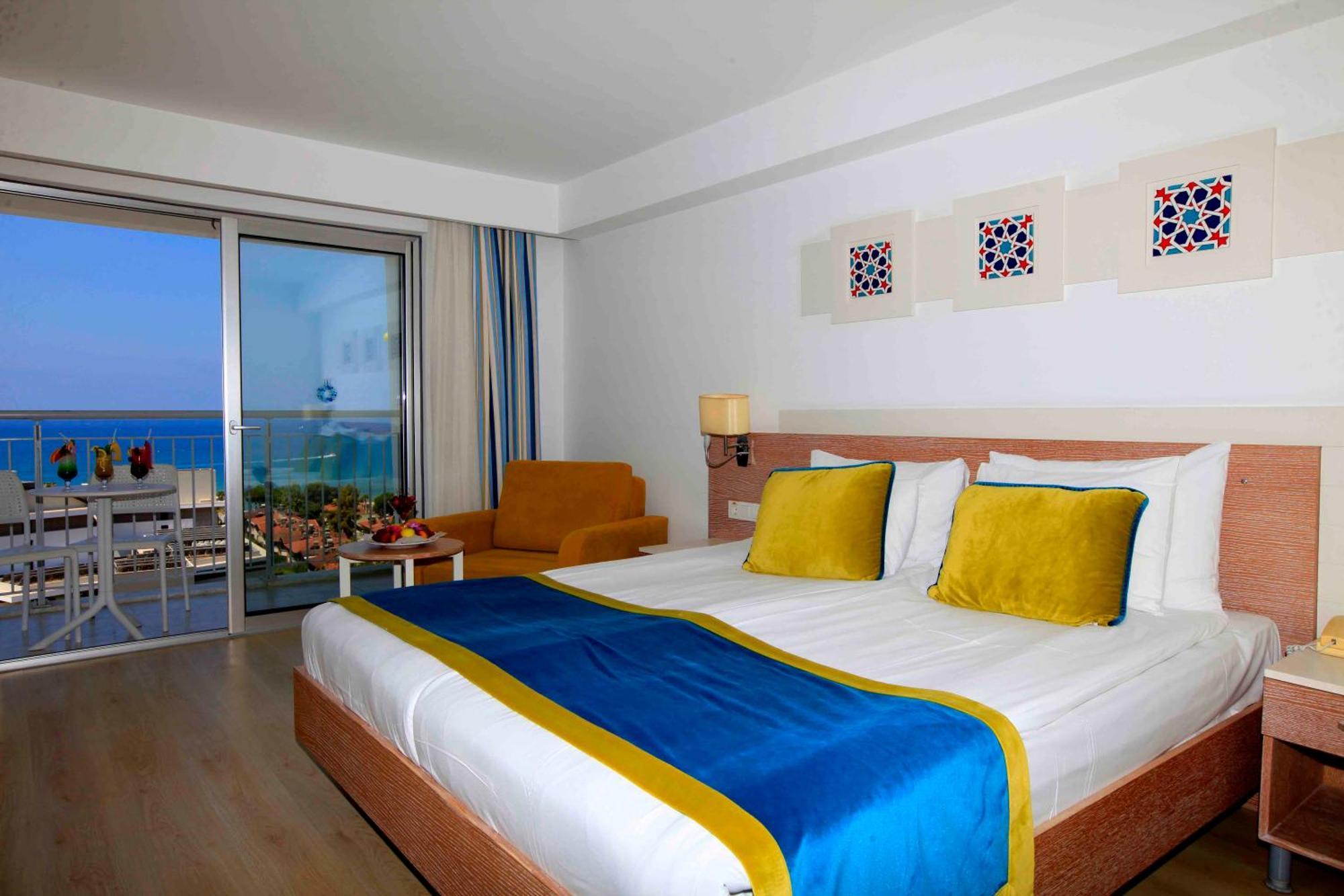 Double Room Balcony Sea View